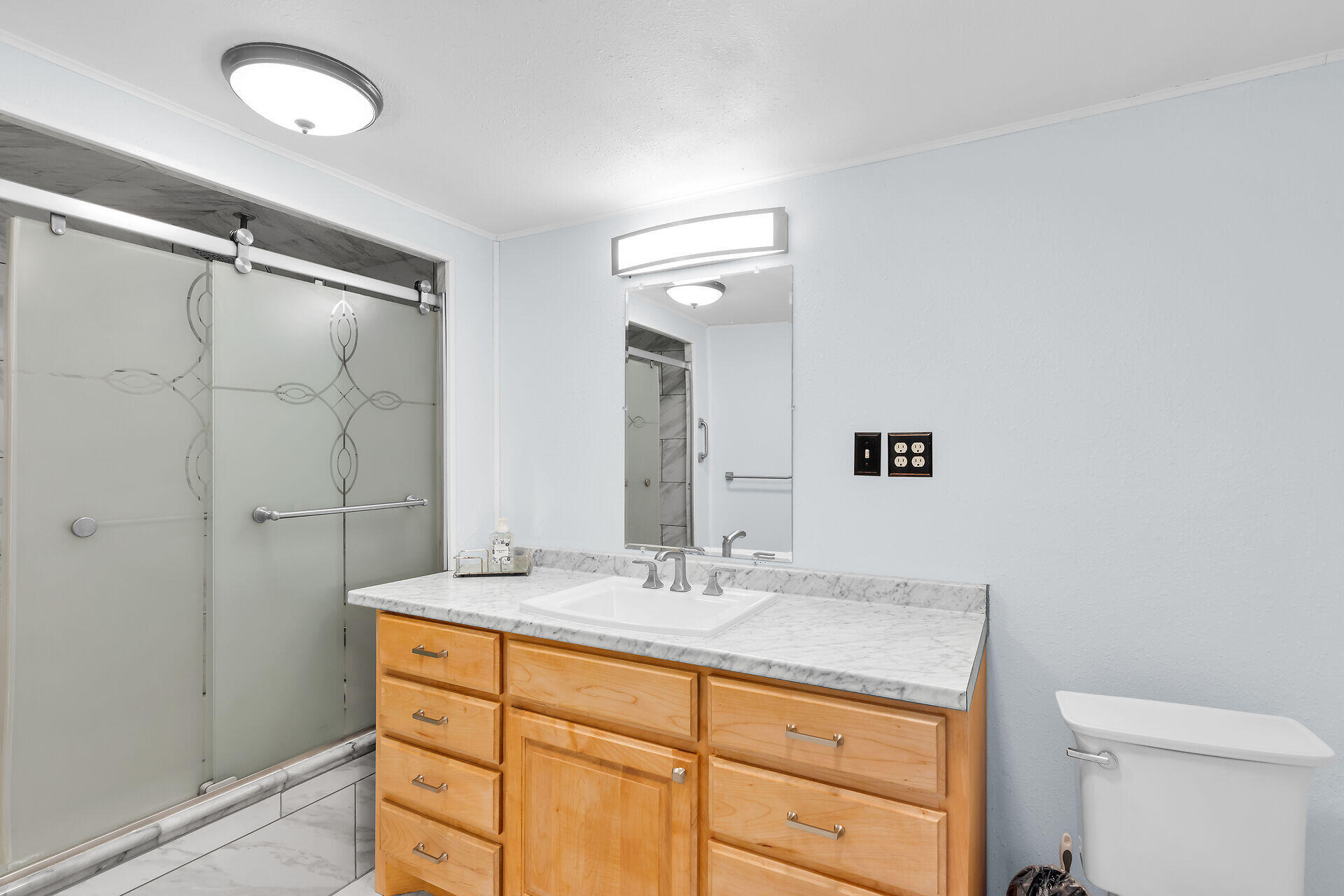 1341 Avenue C Property Photo 21