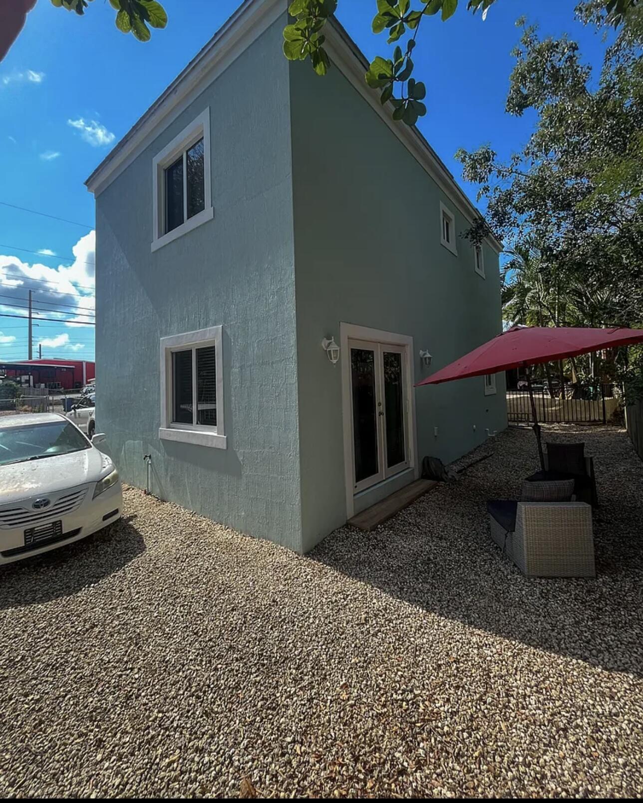 104 Poinciana Drive Property Photo 24