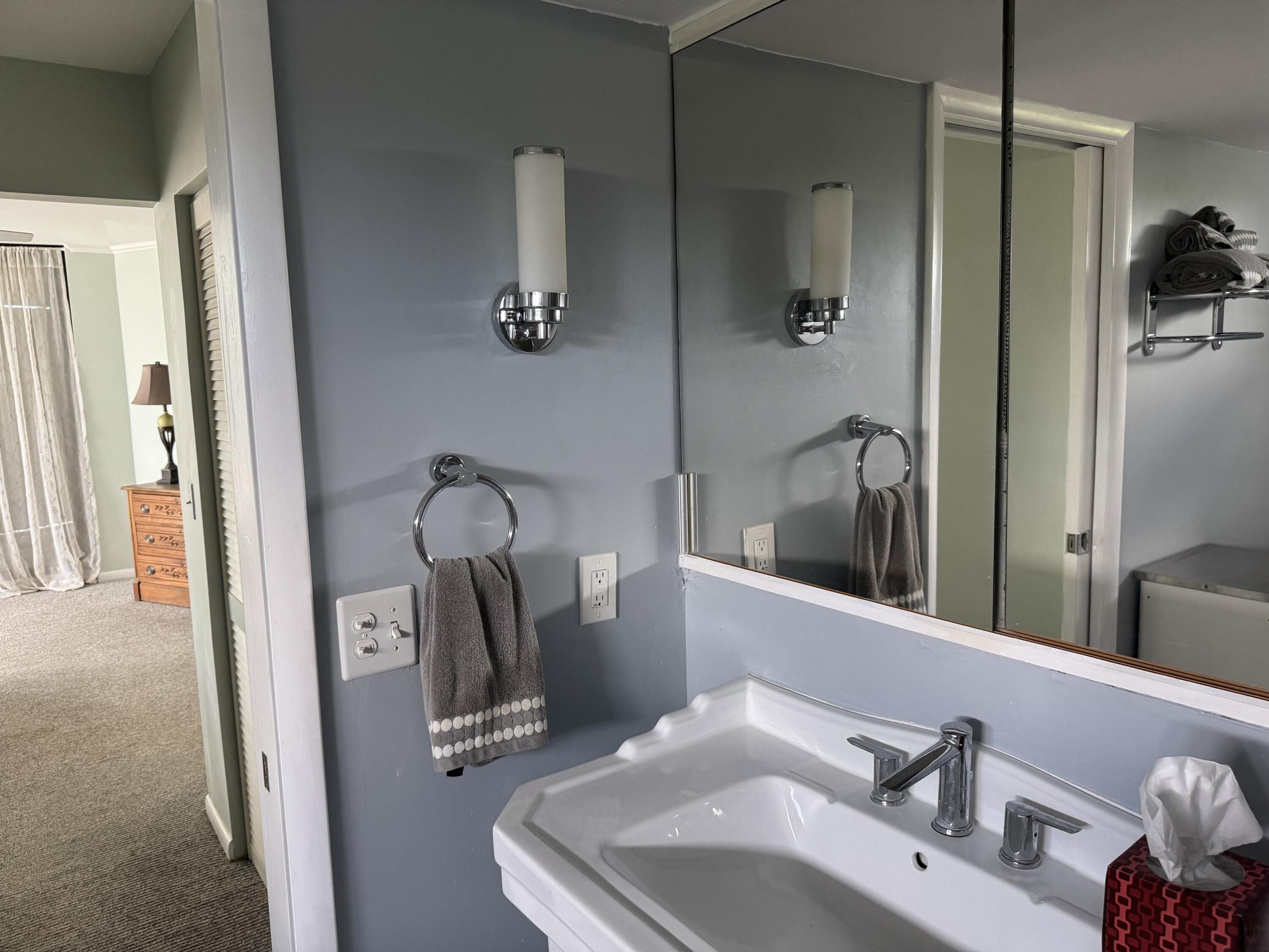 7201 Gulf Of Mexico Boulevard, 201 Property Photo 13