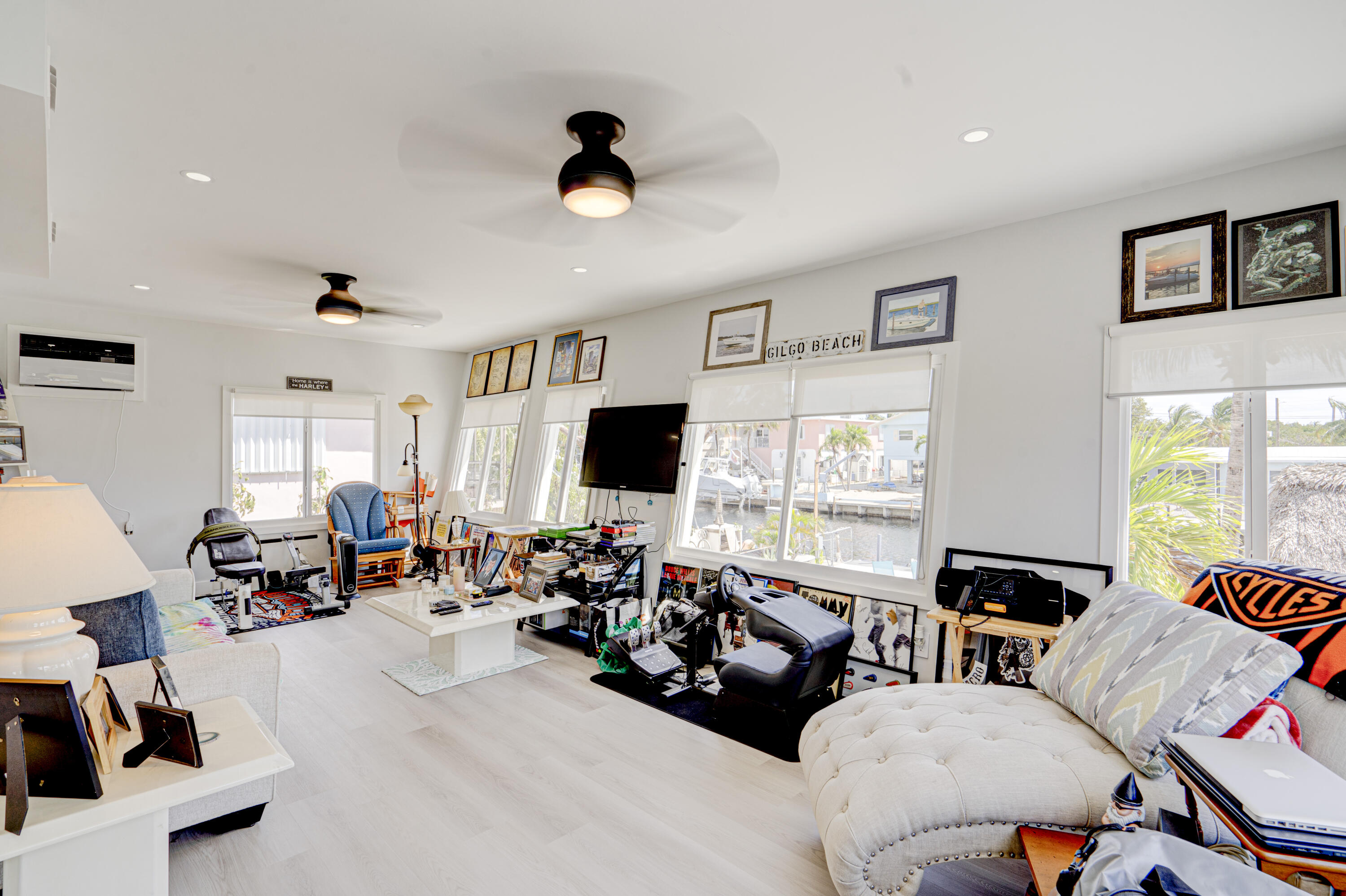 162 Azalea Street, Upper Property Photo 11