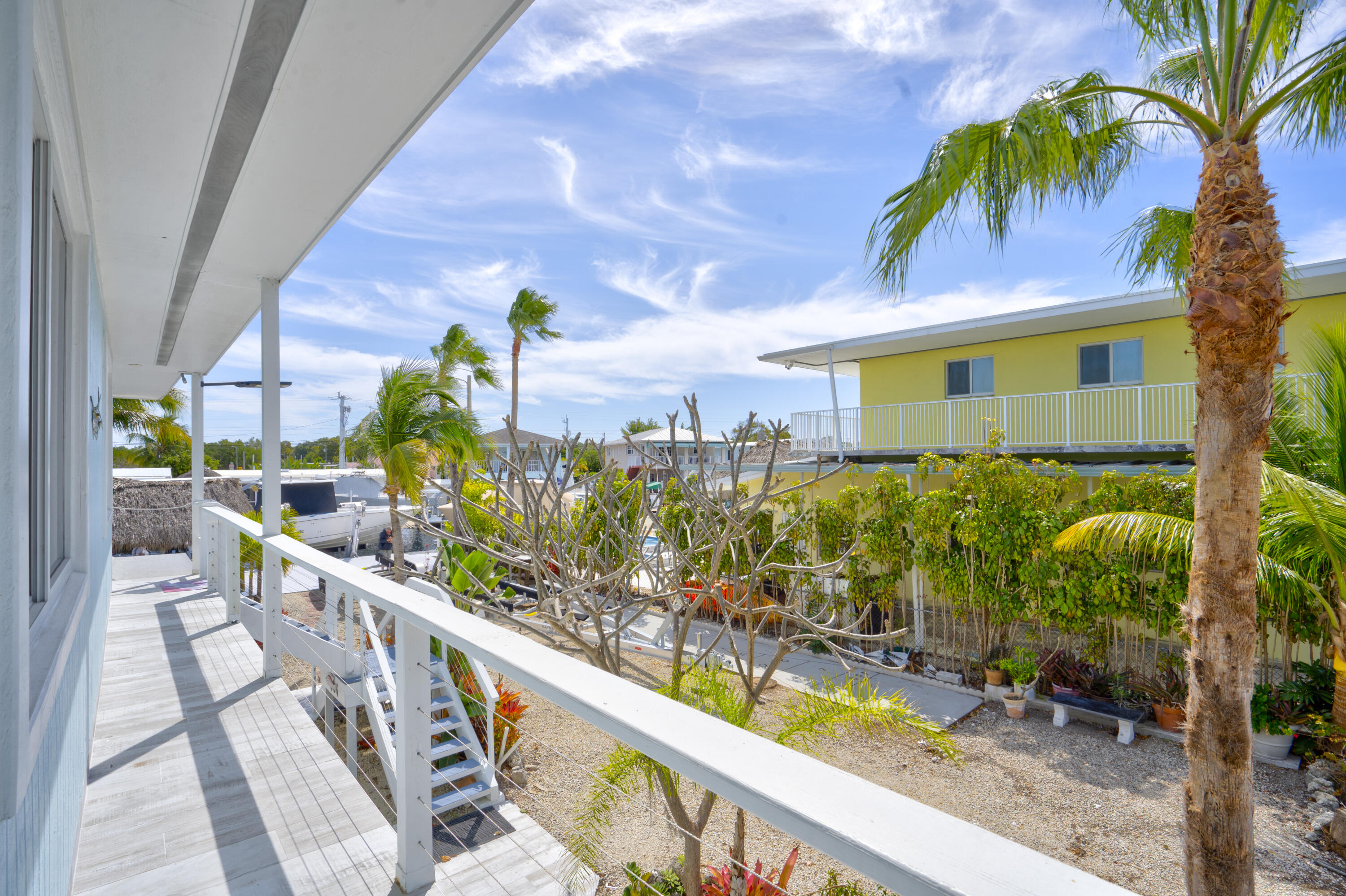 162 Azalea Street, Upper Property Photo 26