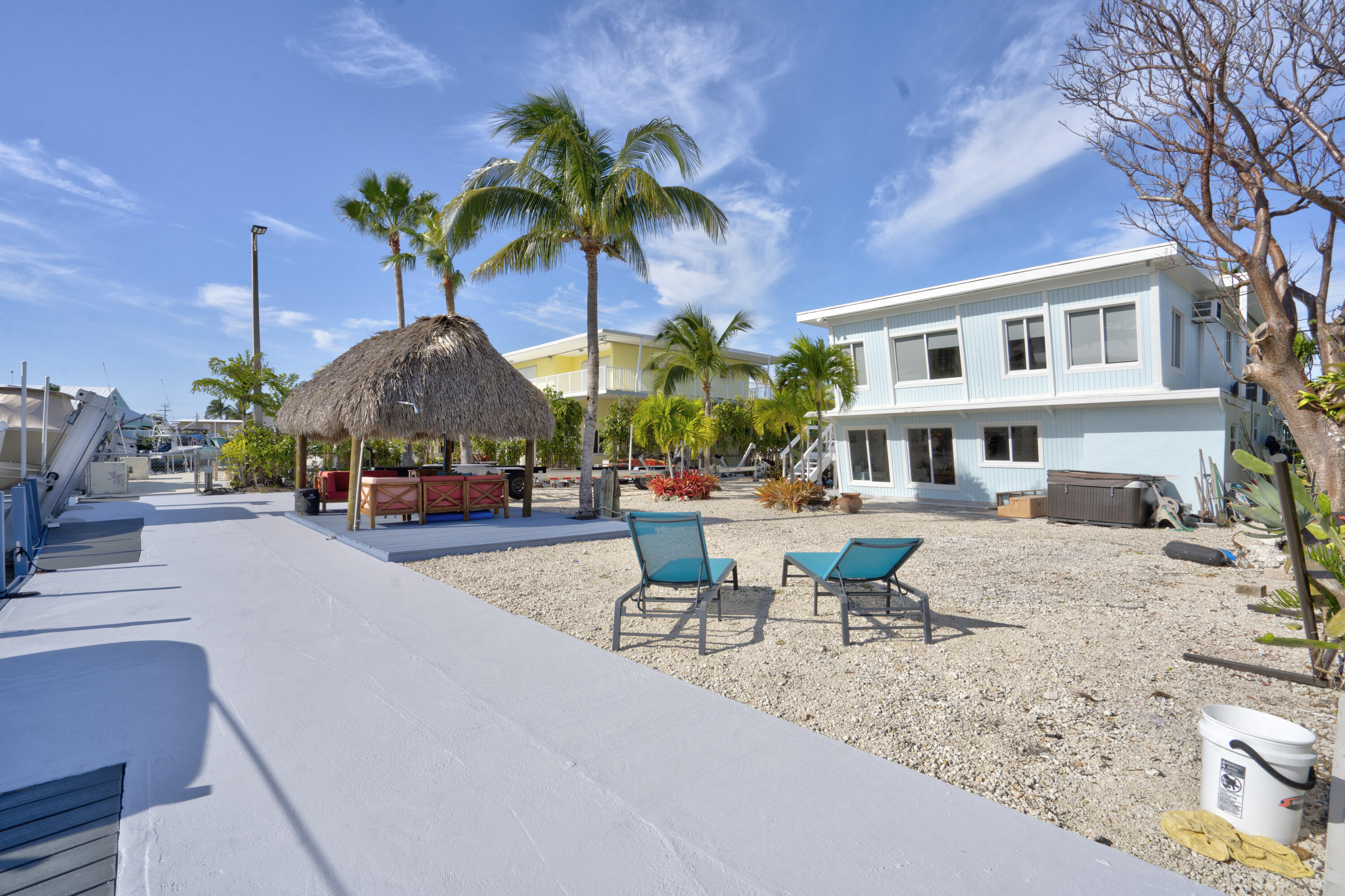 162 Azalea Street, Upper Property Photo 31