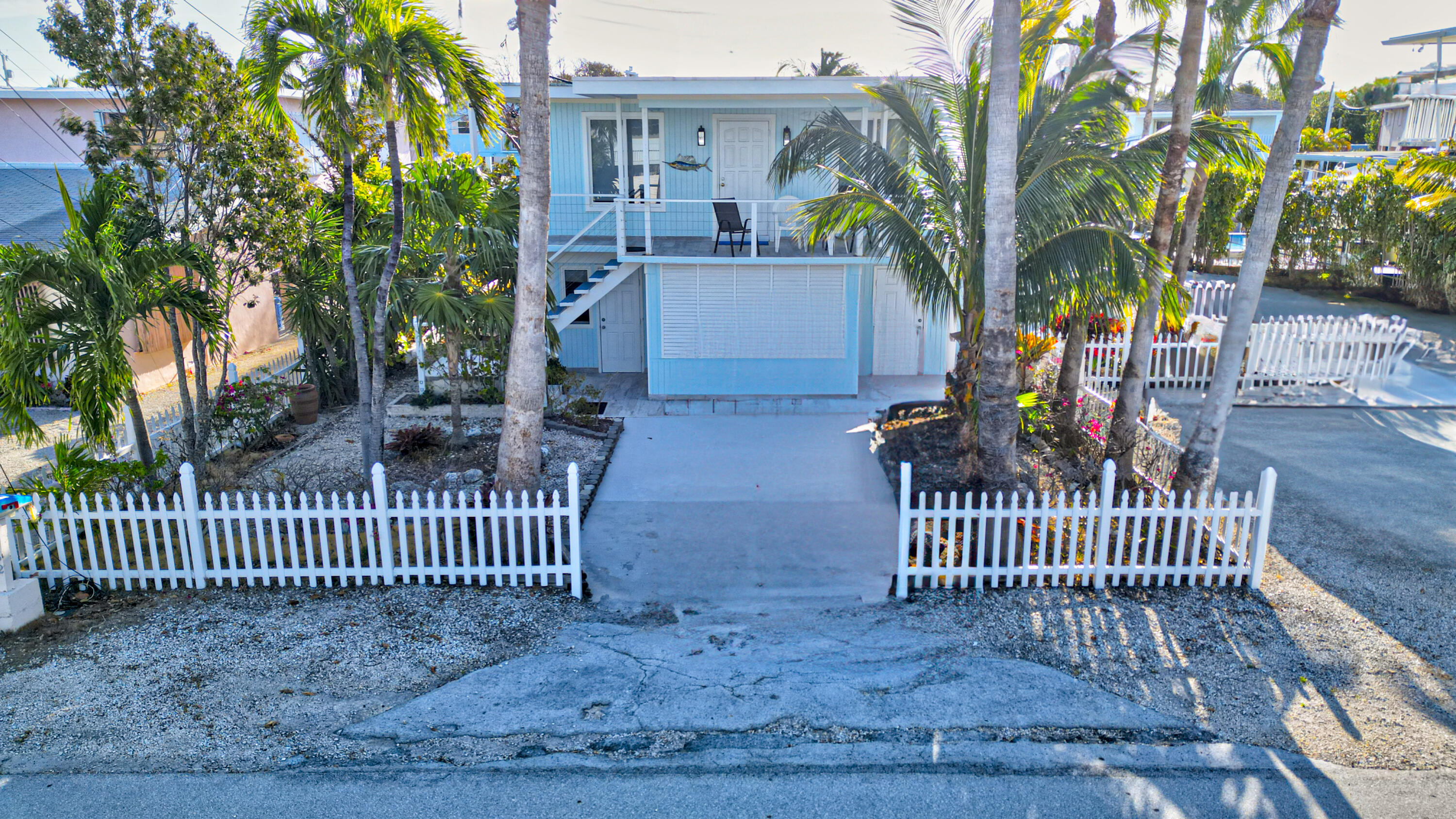162 Azalea Street, Upper Property Photo 36