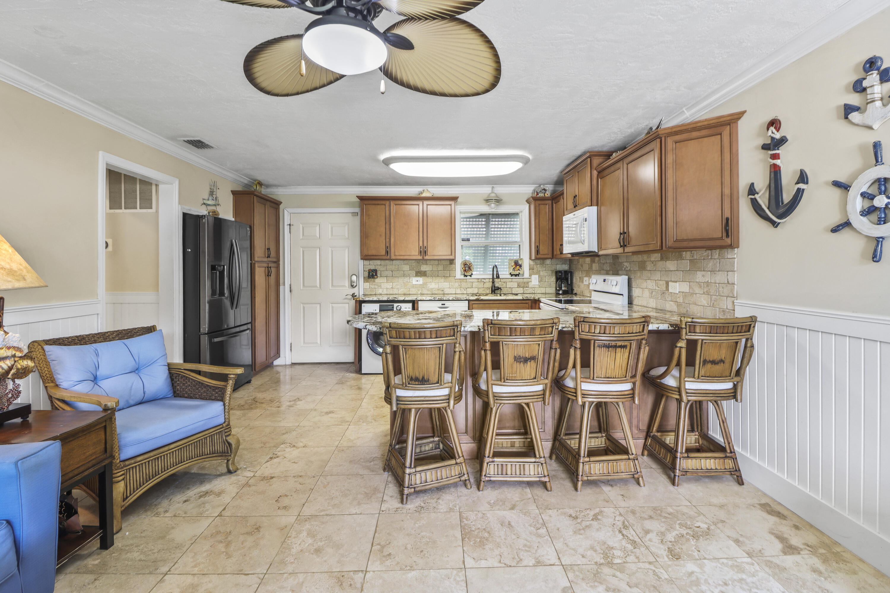 116 N Indies Drive Property Photo 19