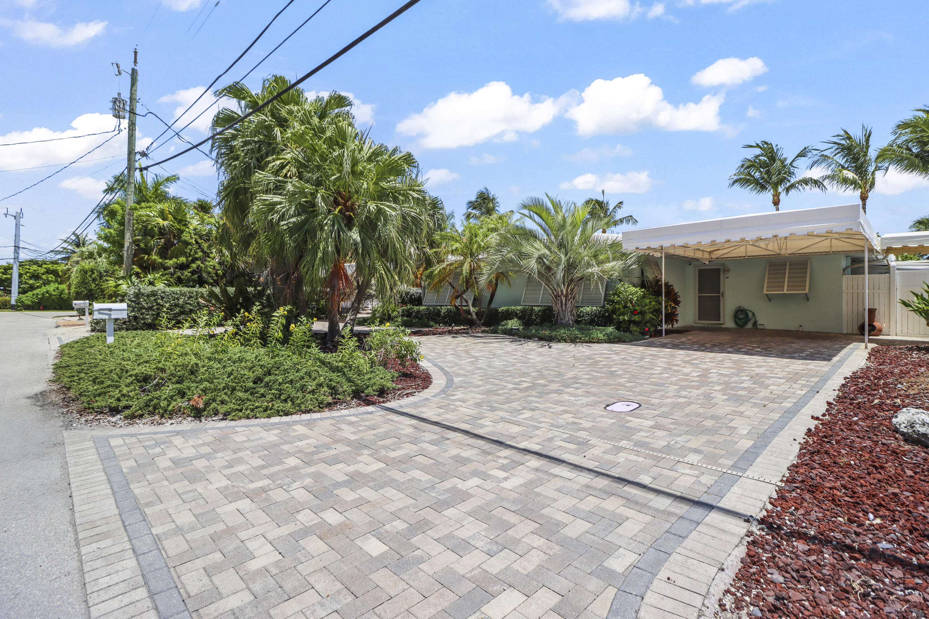 116 N Indies Drive Property Photo 49