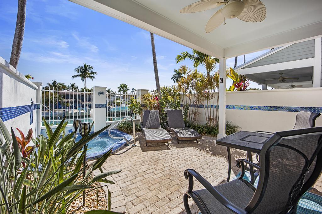 7031 Harbor Village Drive Property Photo 19