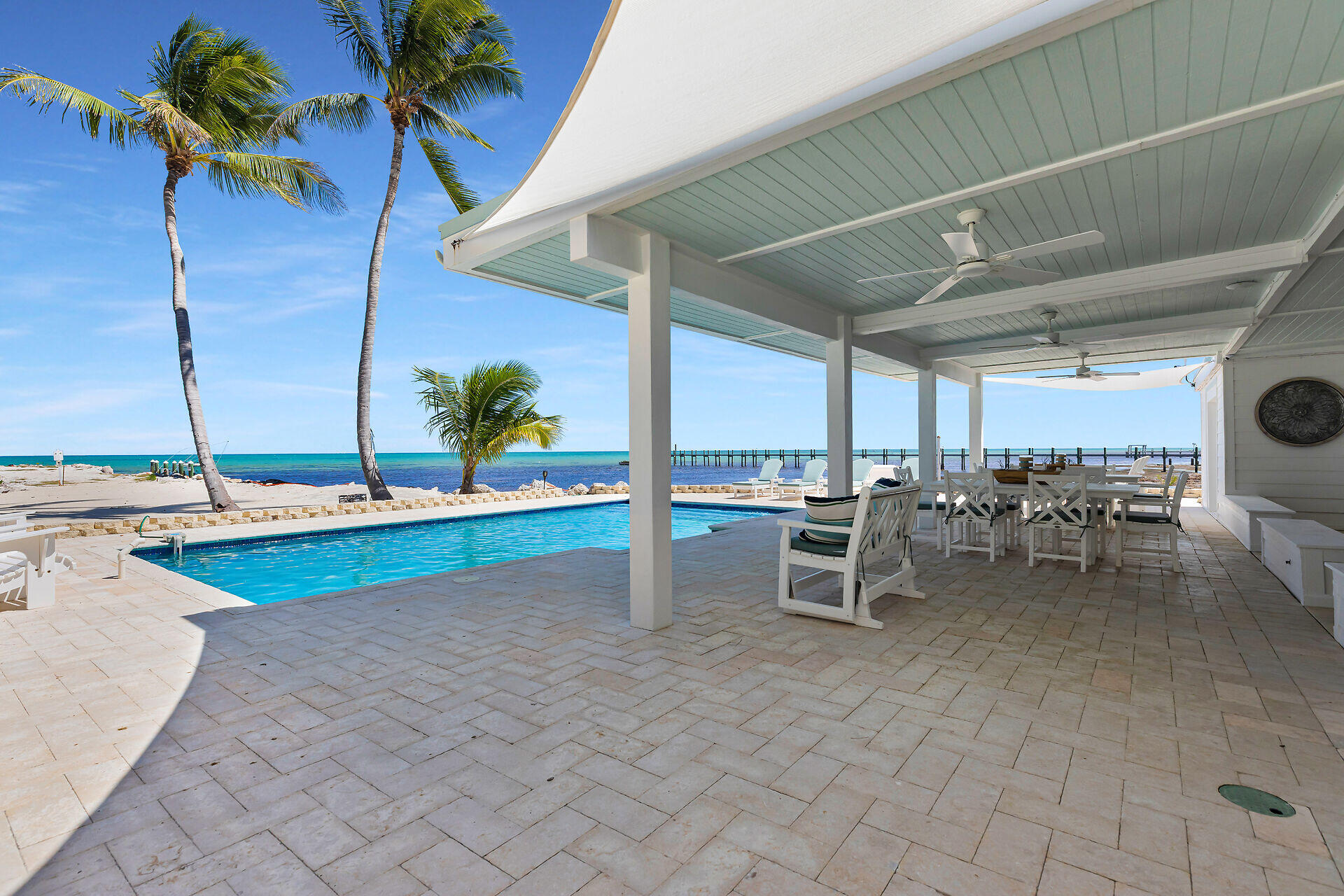75691 Overseas Highway Property Photo 9