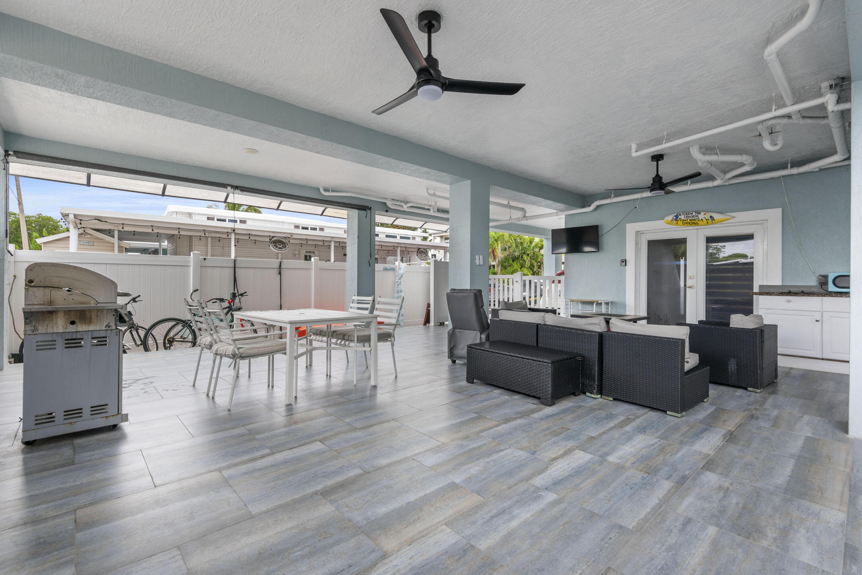 325 Calusa Street, 96 Property Photo 17