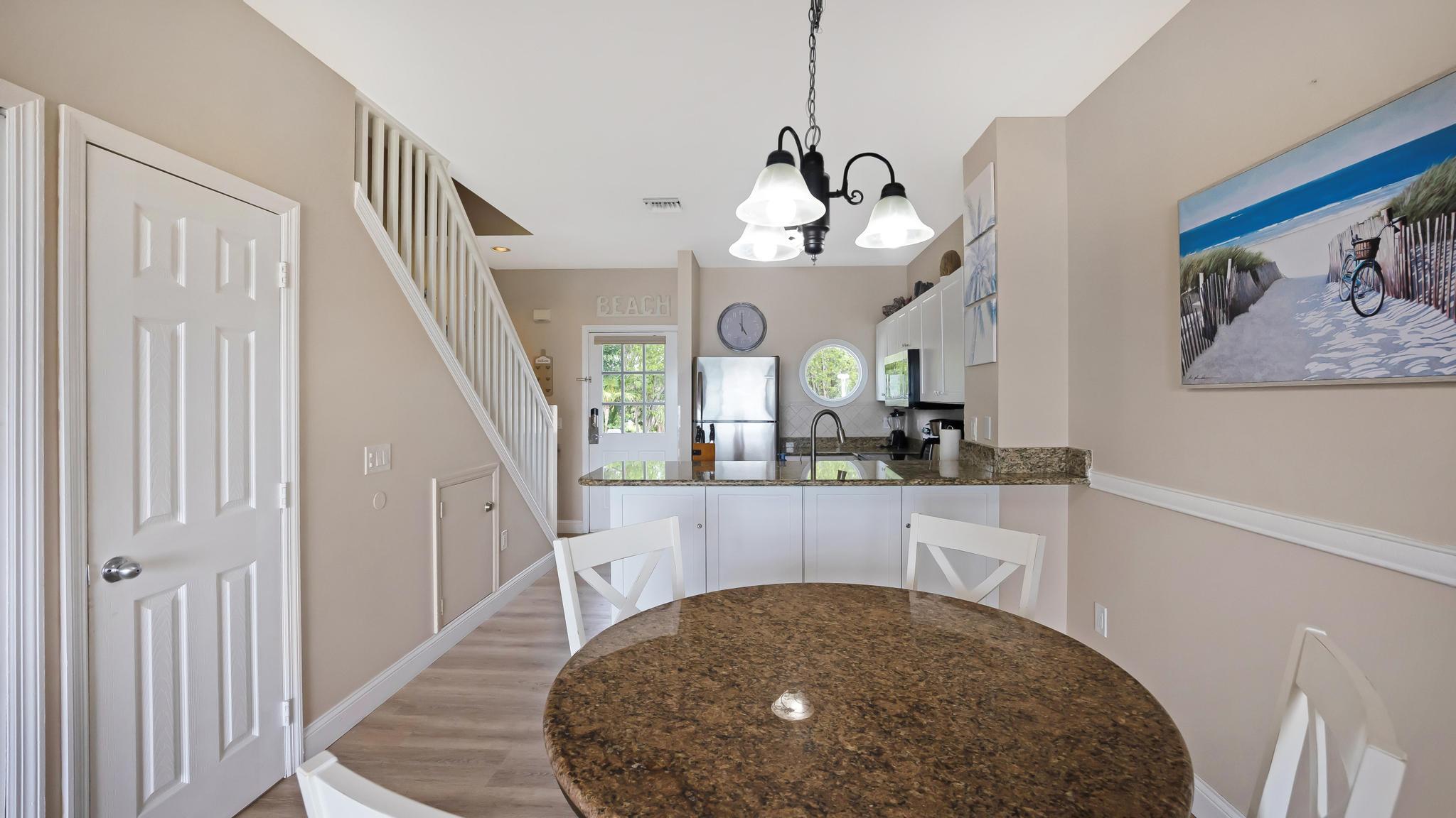 5054 Sunset Village Drive Property Photo 15