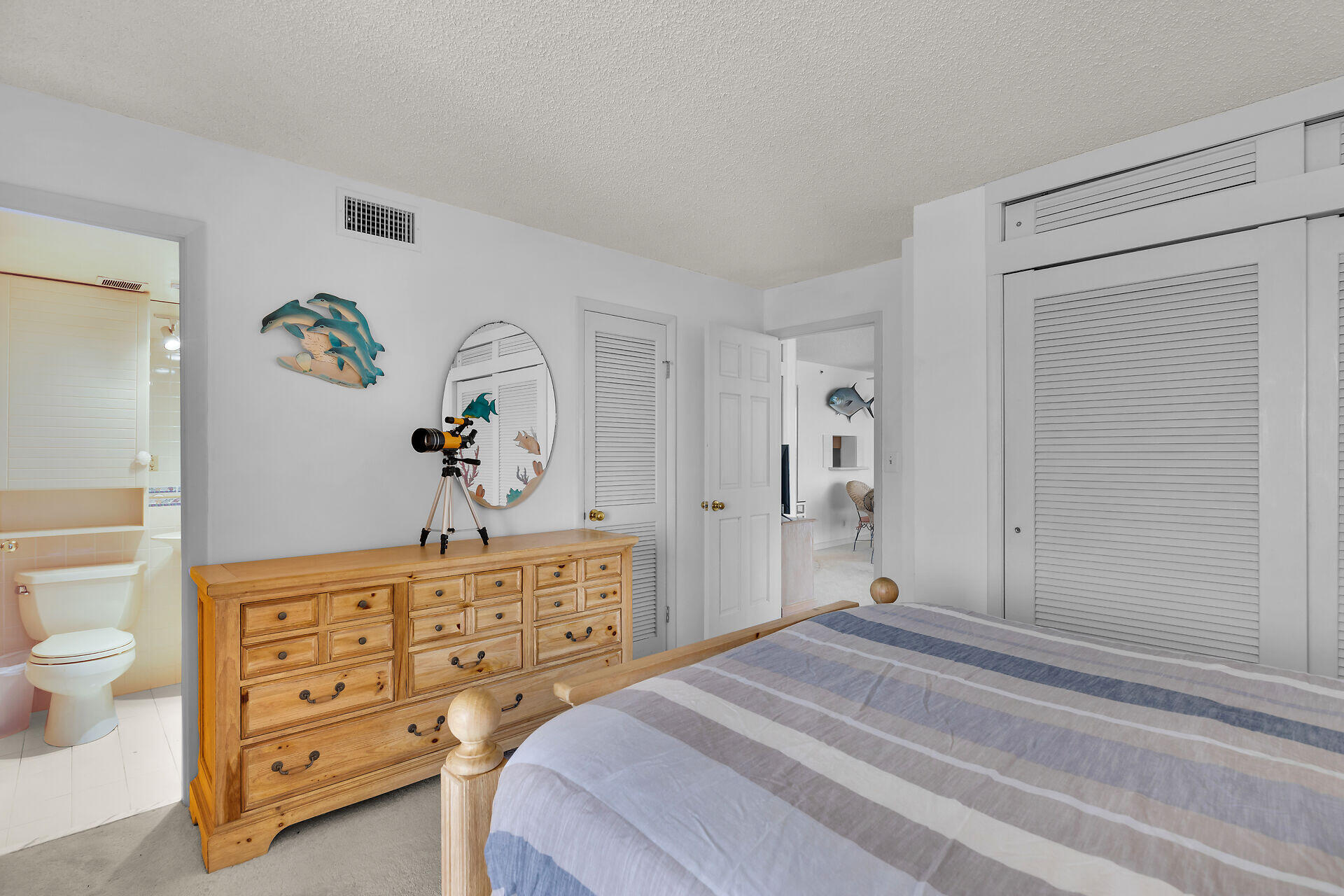 2000 Coco Plum Drive, 1102 Property Photo 12