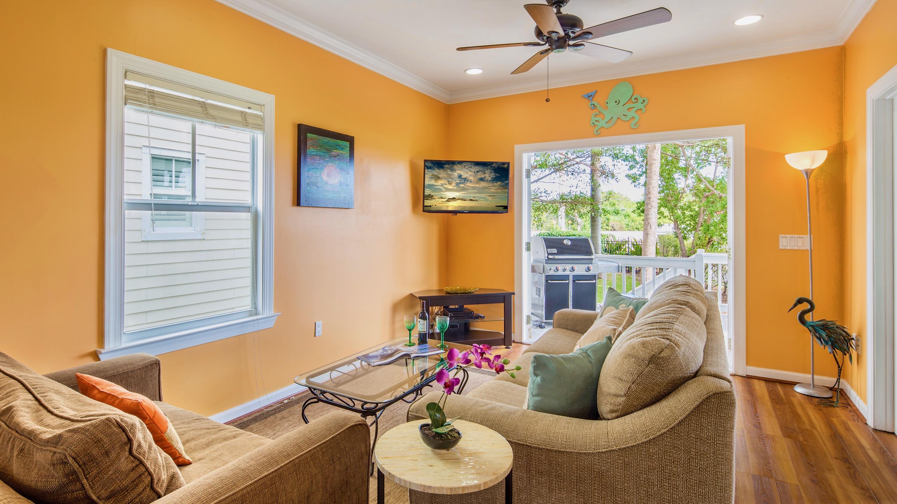 55 Coral Way Property Photo 2