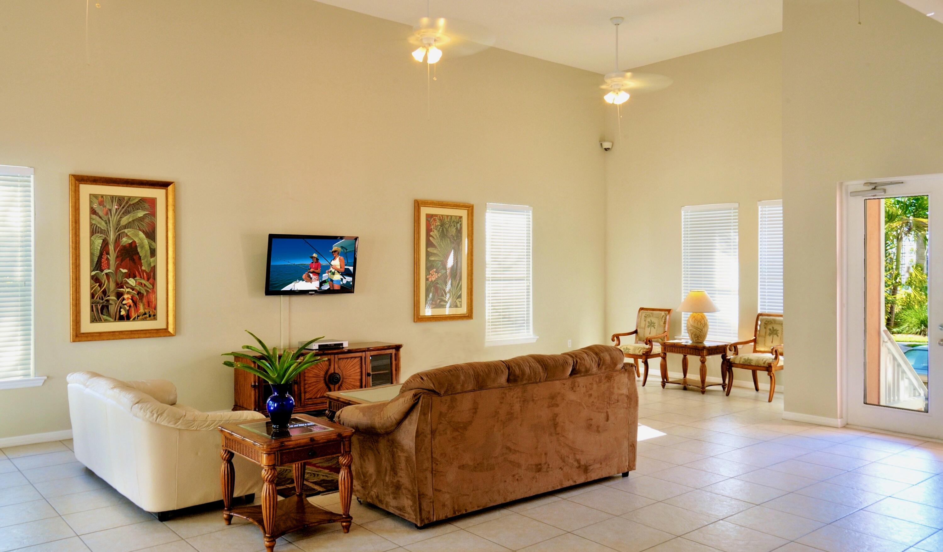 55 Coral Way Property Photo 13