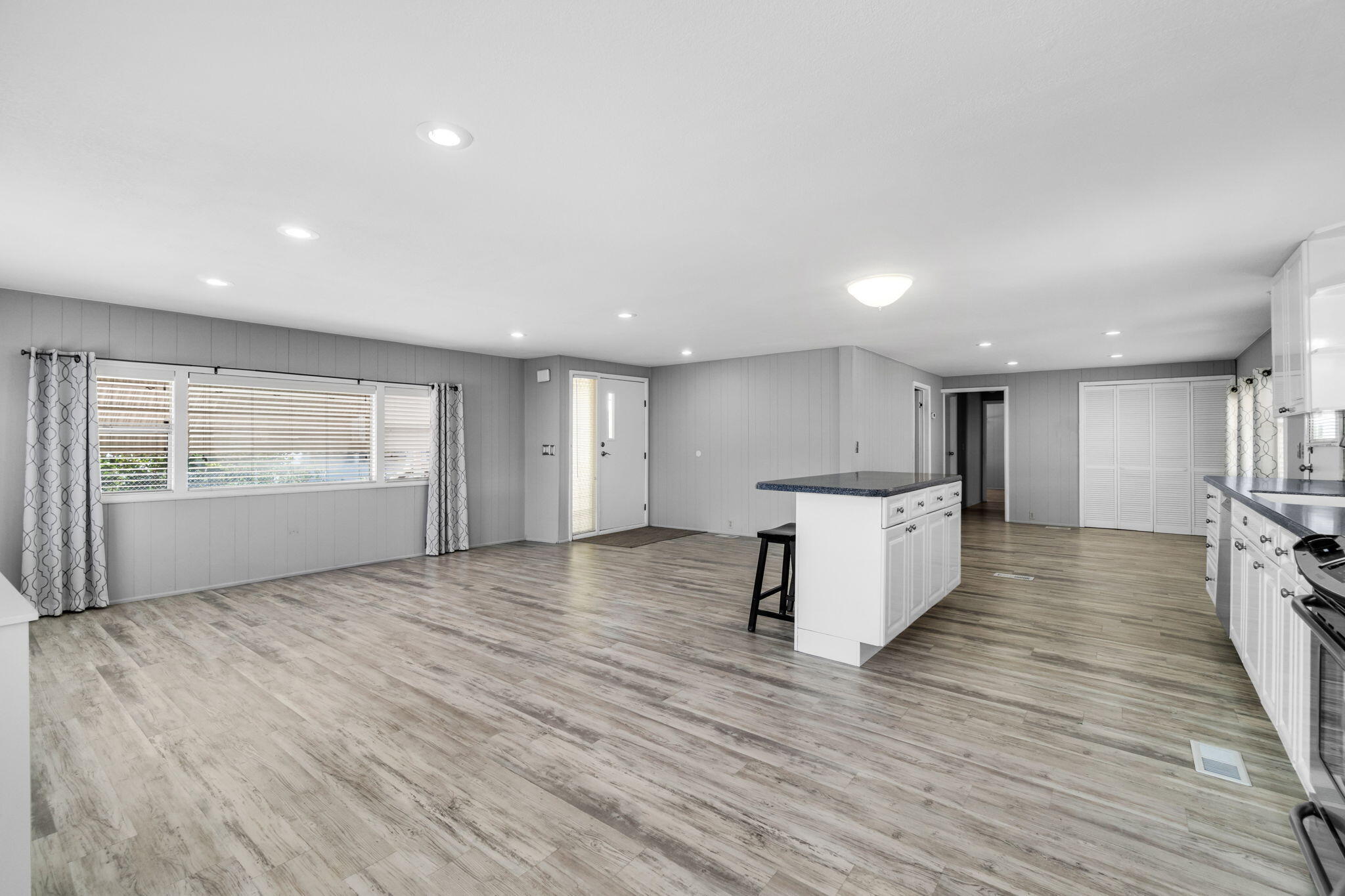 280 Taylor Drive Property Photo 9