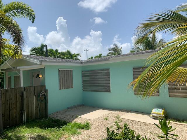 31525 Avenue A Property Photo 3