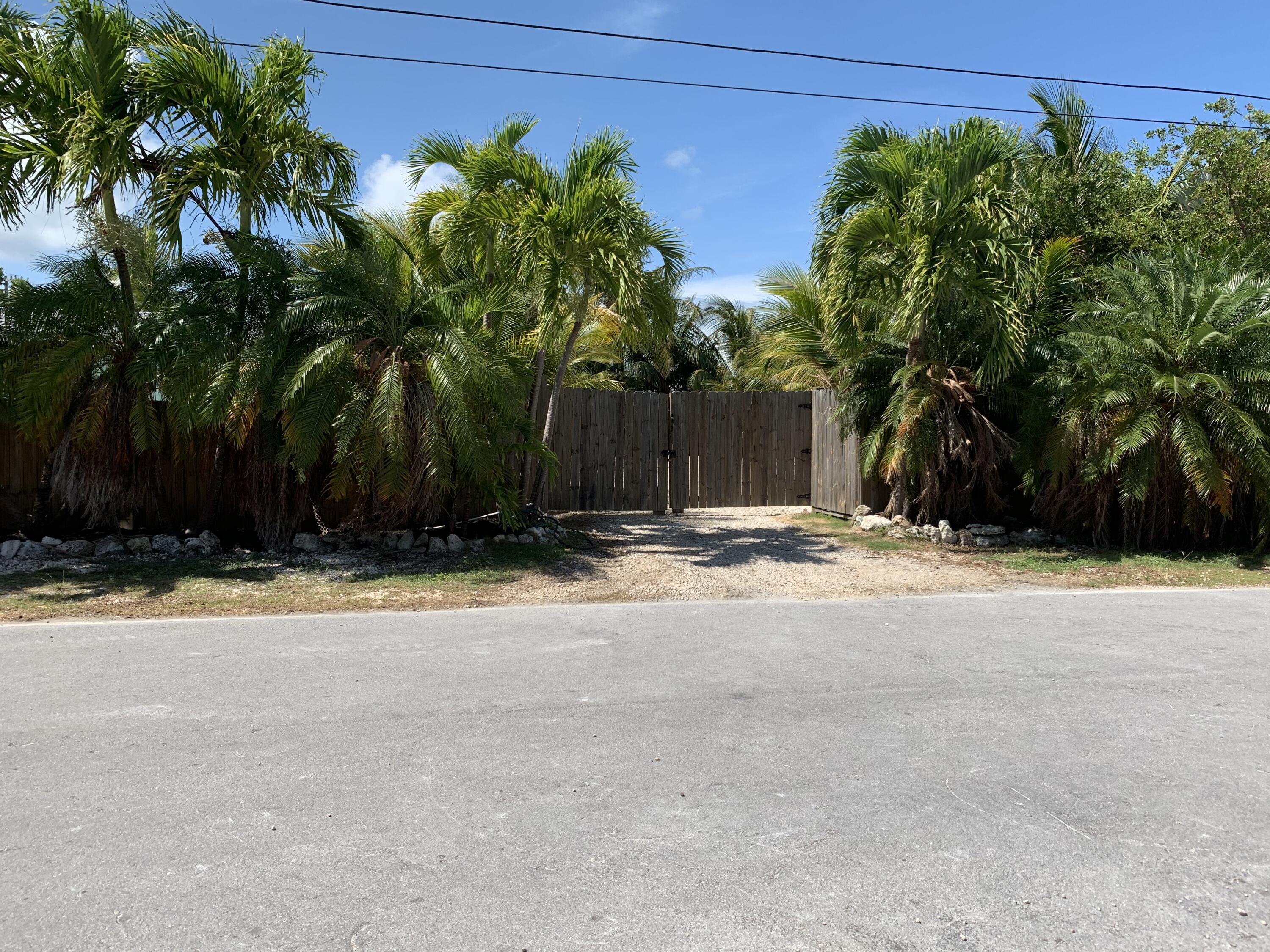 31525 Avenue A Property Photo 5