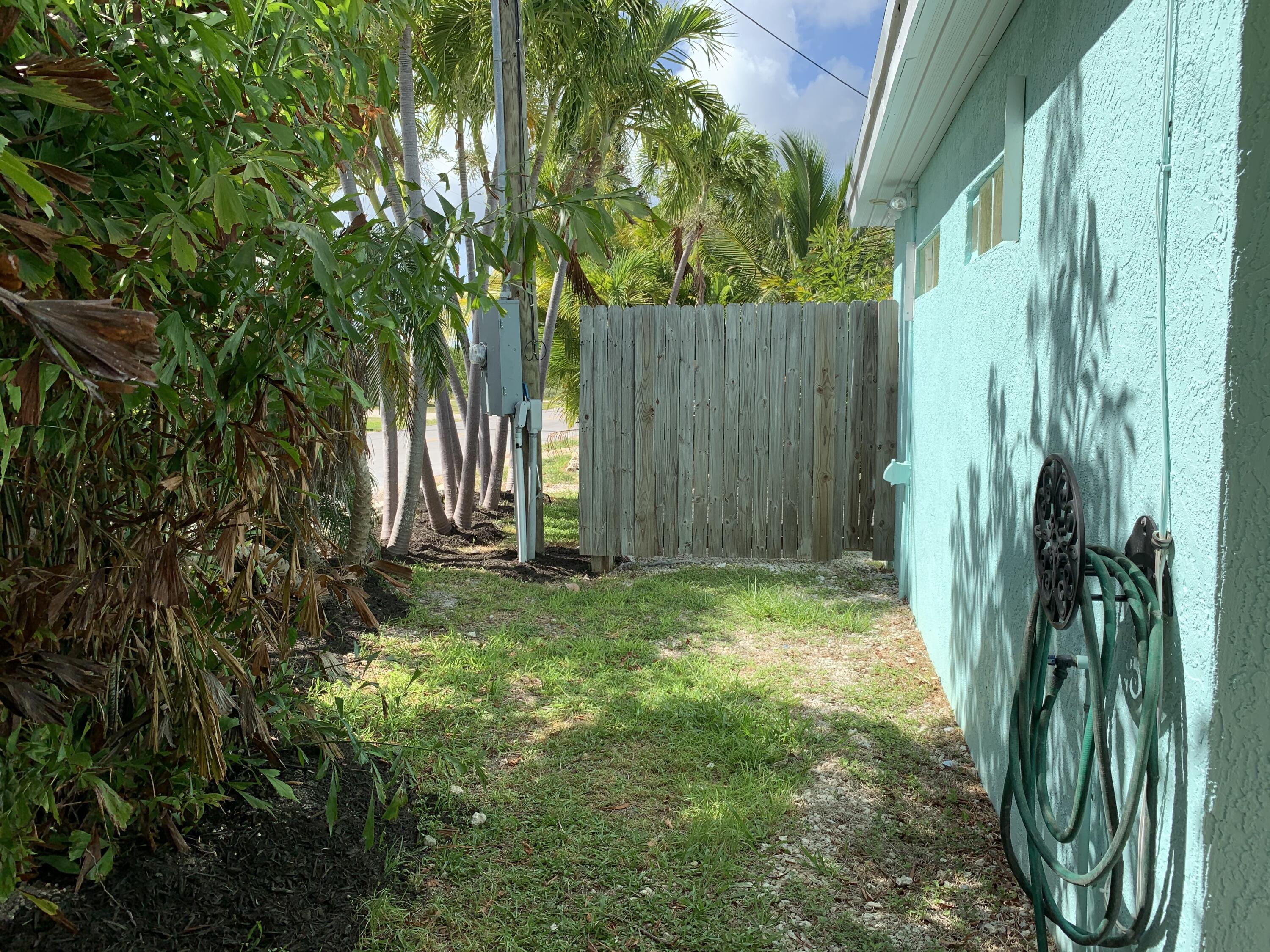 31525 Avenue A Property Photo 22