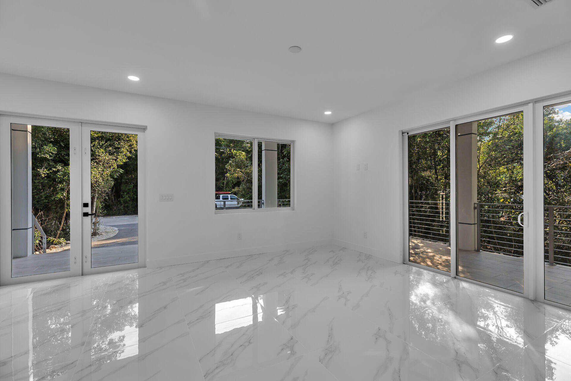 46 Transylvania Avenue Property Photo 11