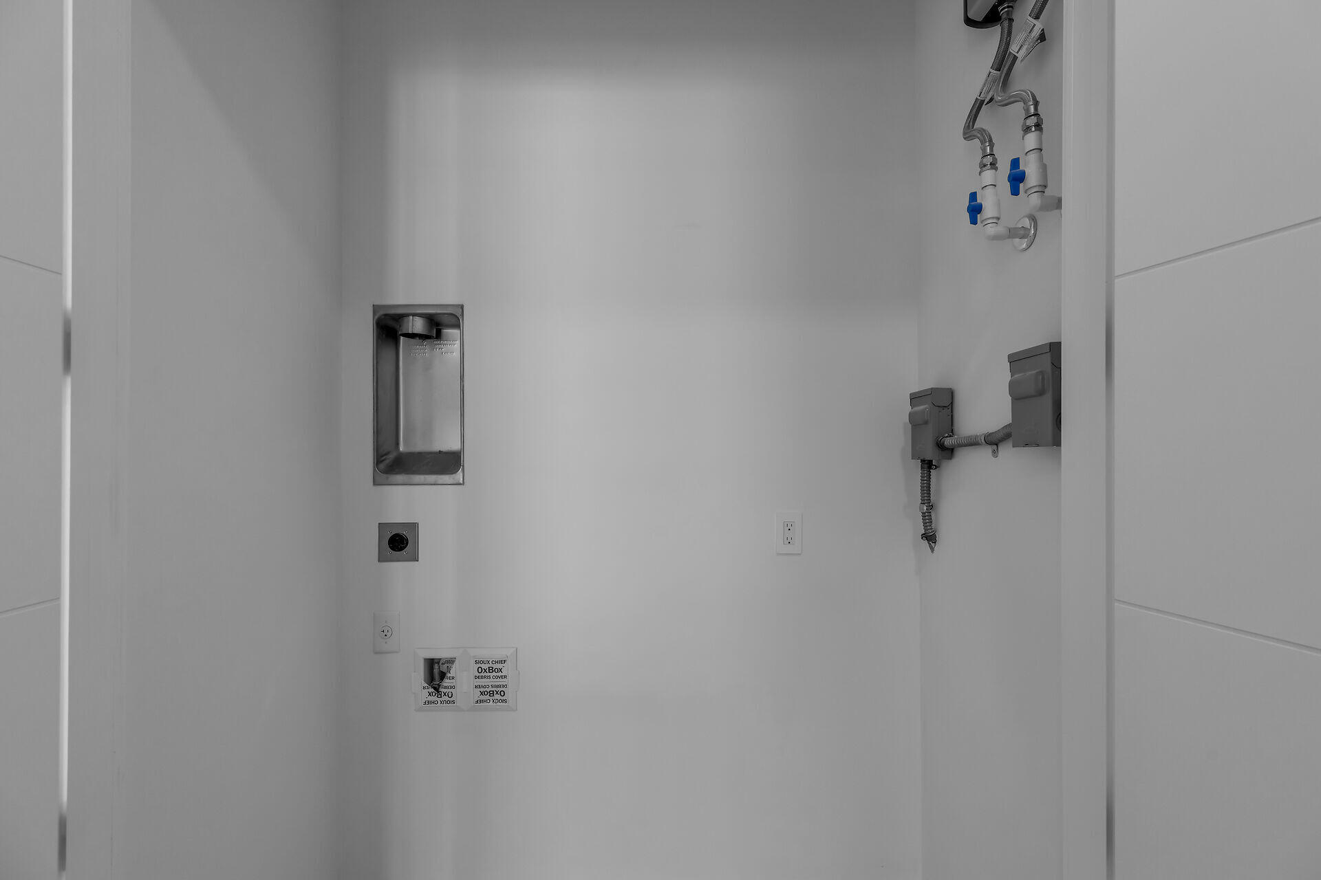 46 Transylvania Avenue Property Photo 35