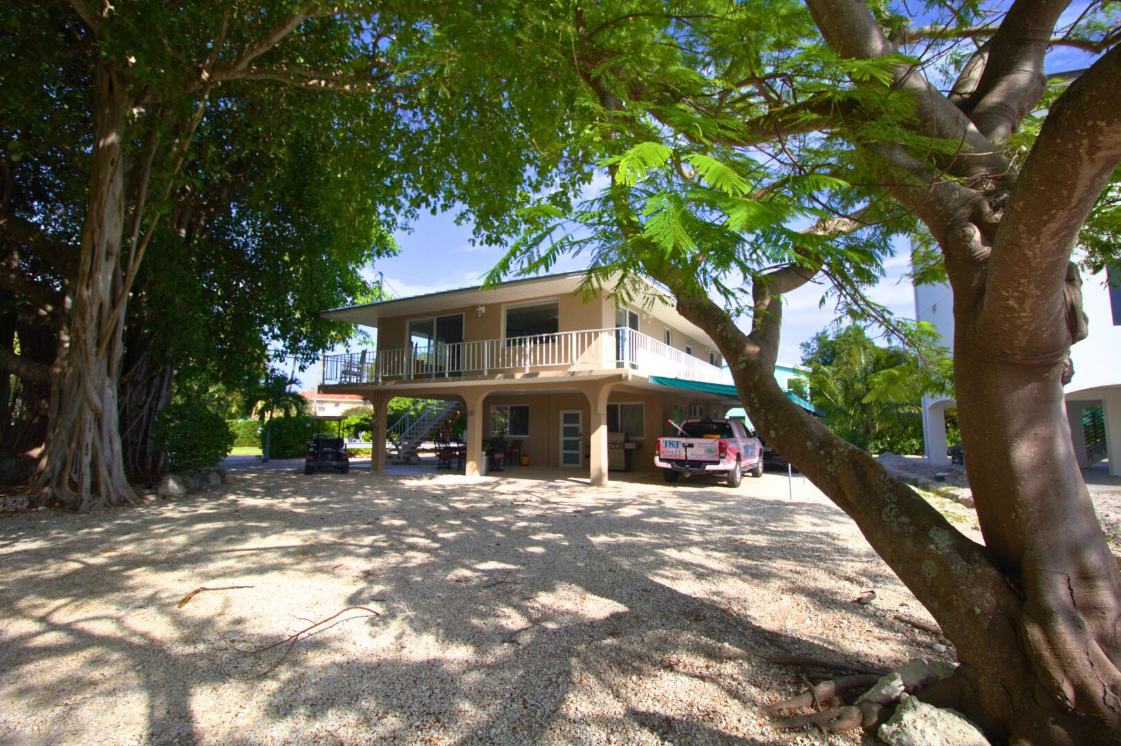 210 Schooner Lane Property Photo 4