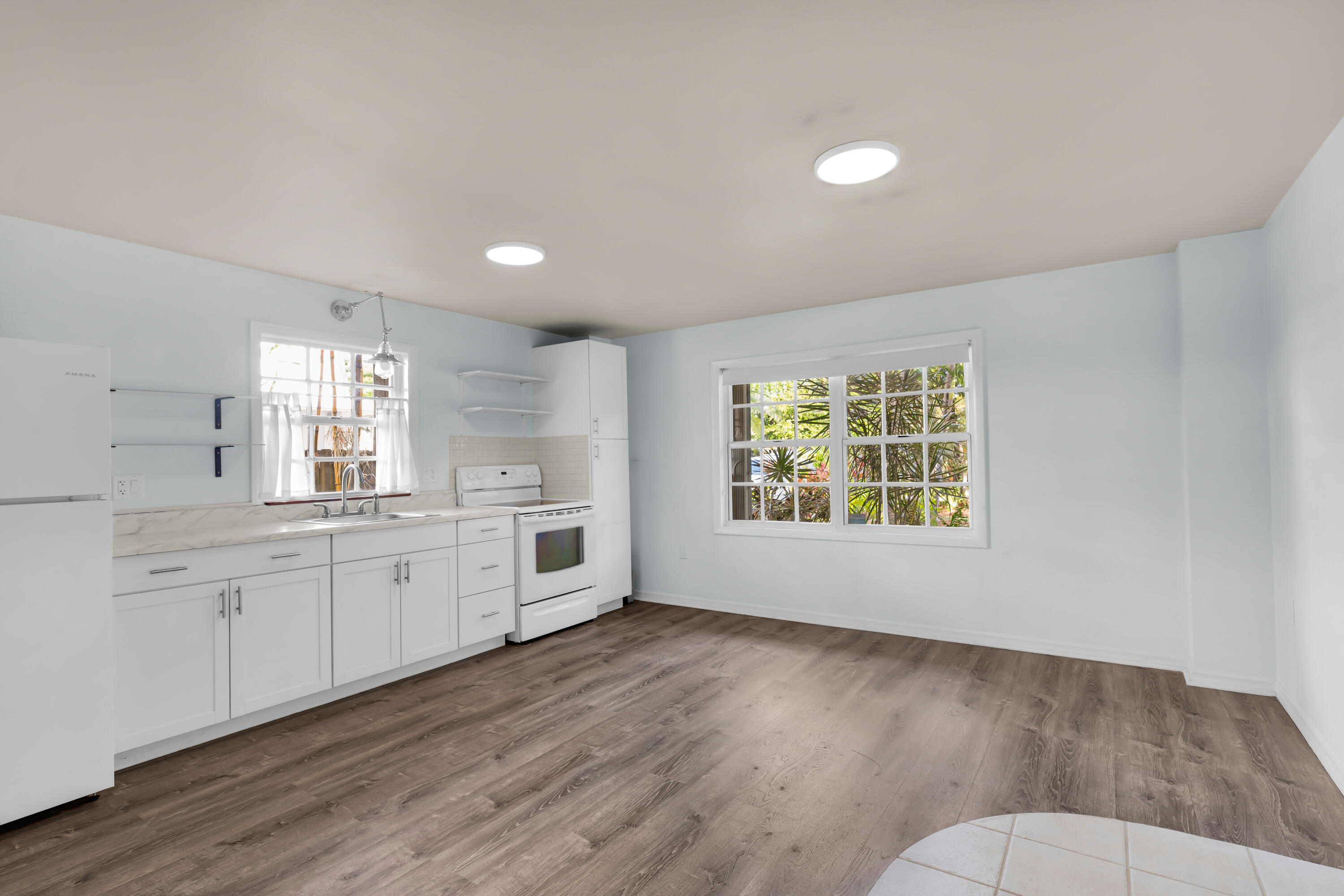 290 Woods Avenue Property Photo 47