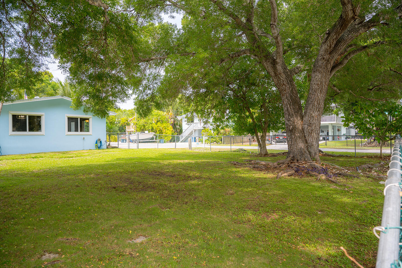 768 Musa Drive Property Photo 23