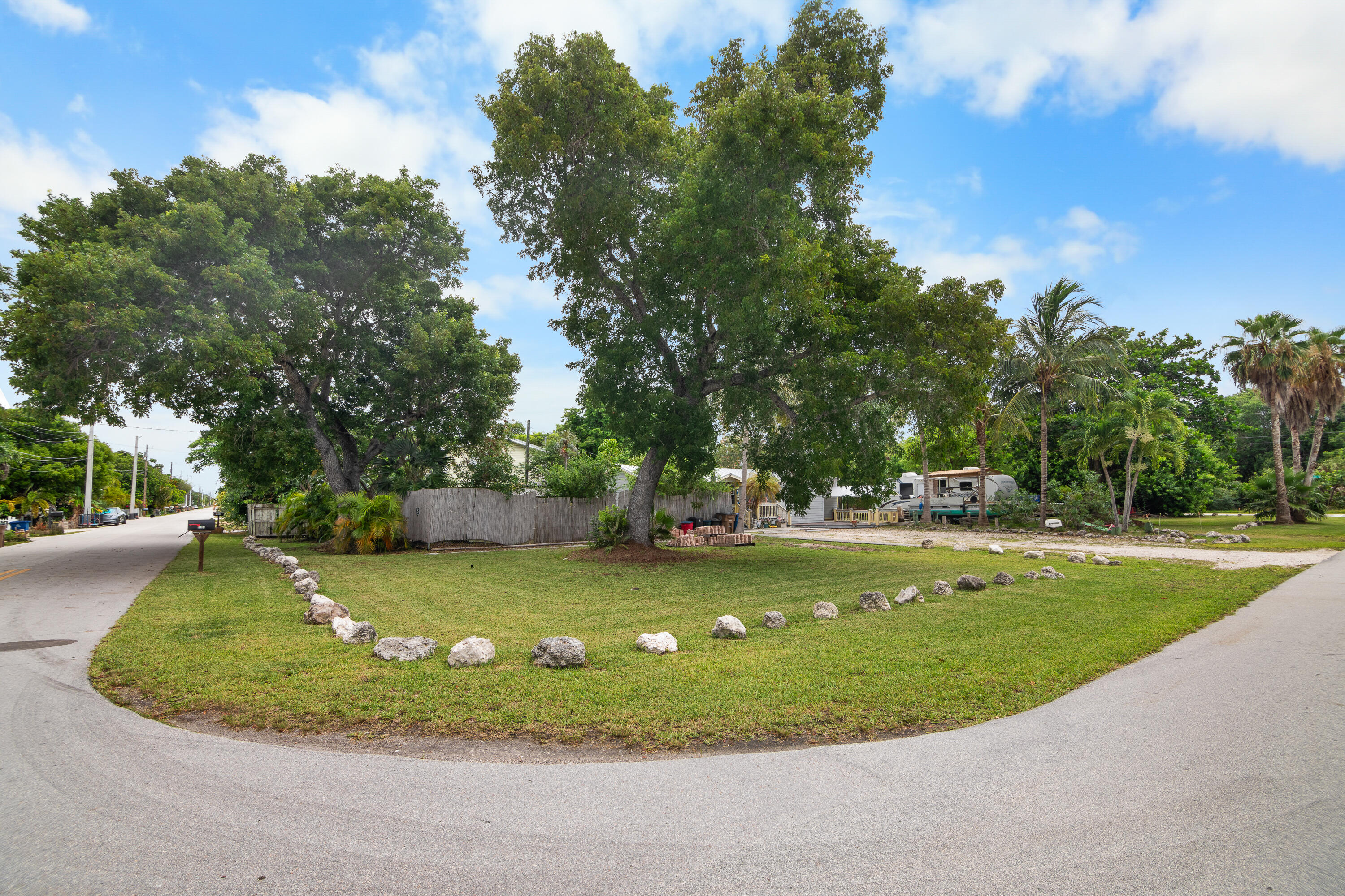31124 E Avenue E Property Photo 10