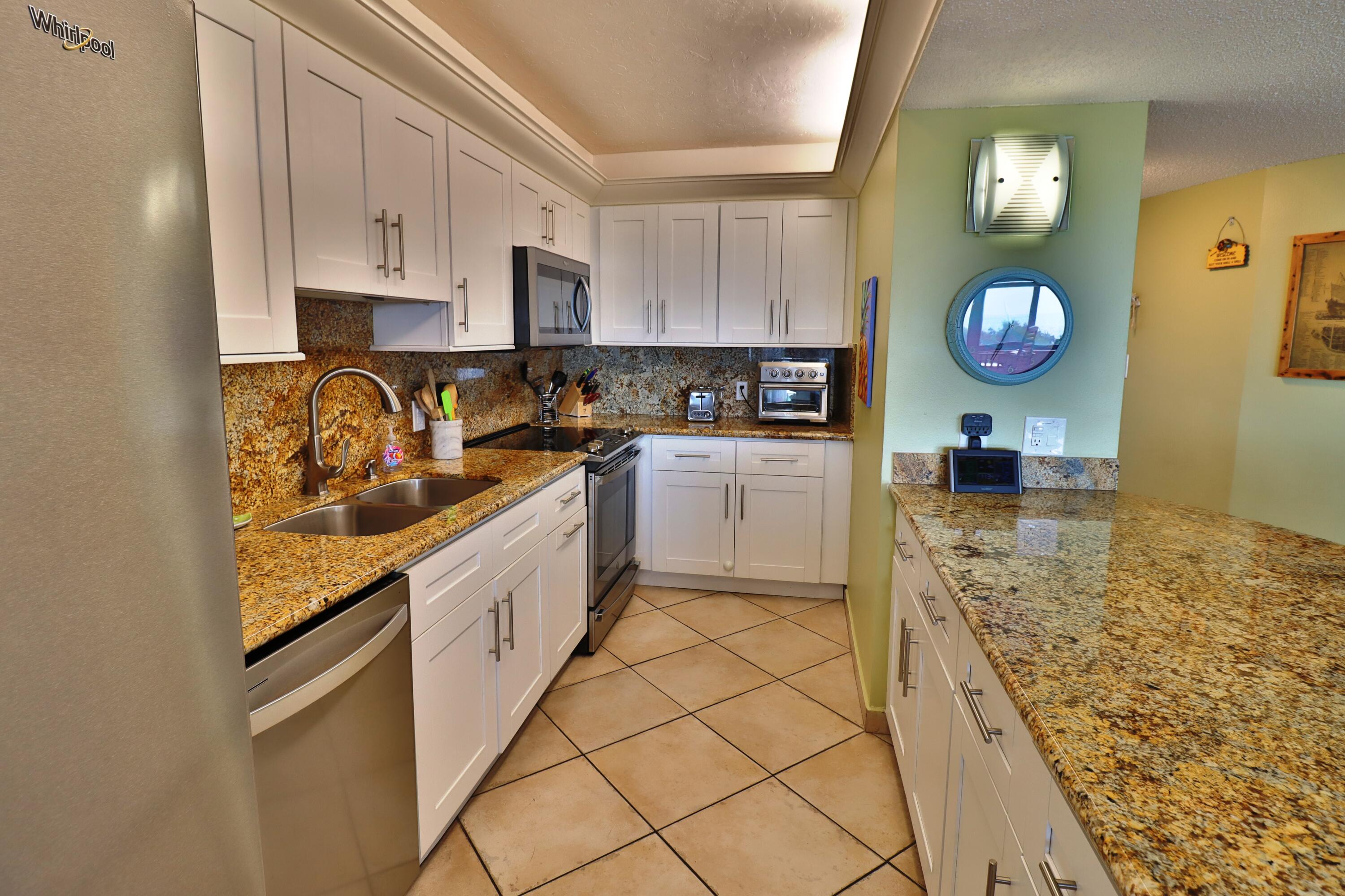 1530 Ocean Bay Drive, 411 Property Photo 13