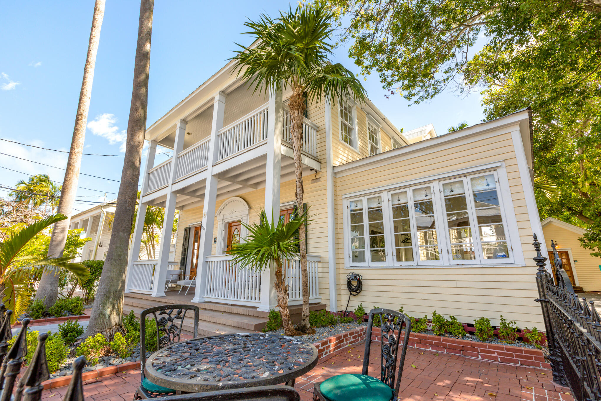 525 Simonton Street Property Photo 4