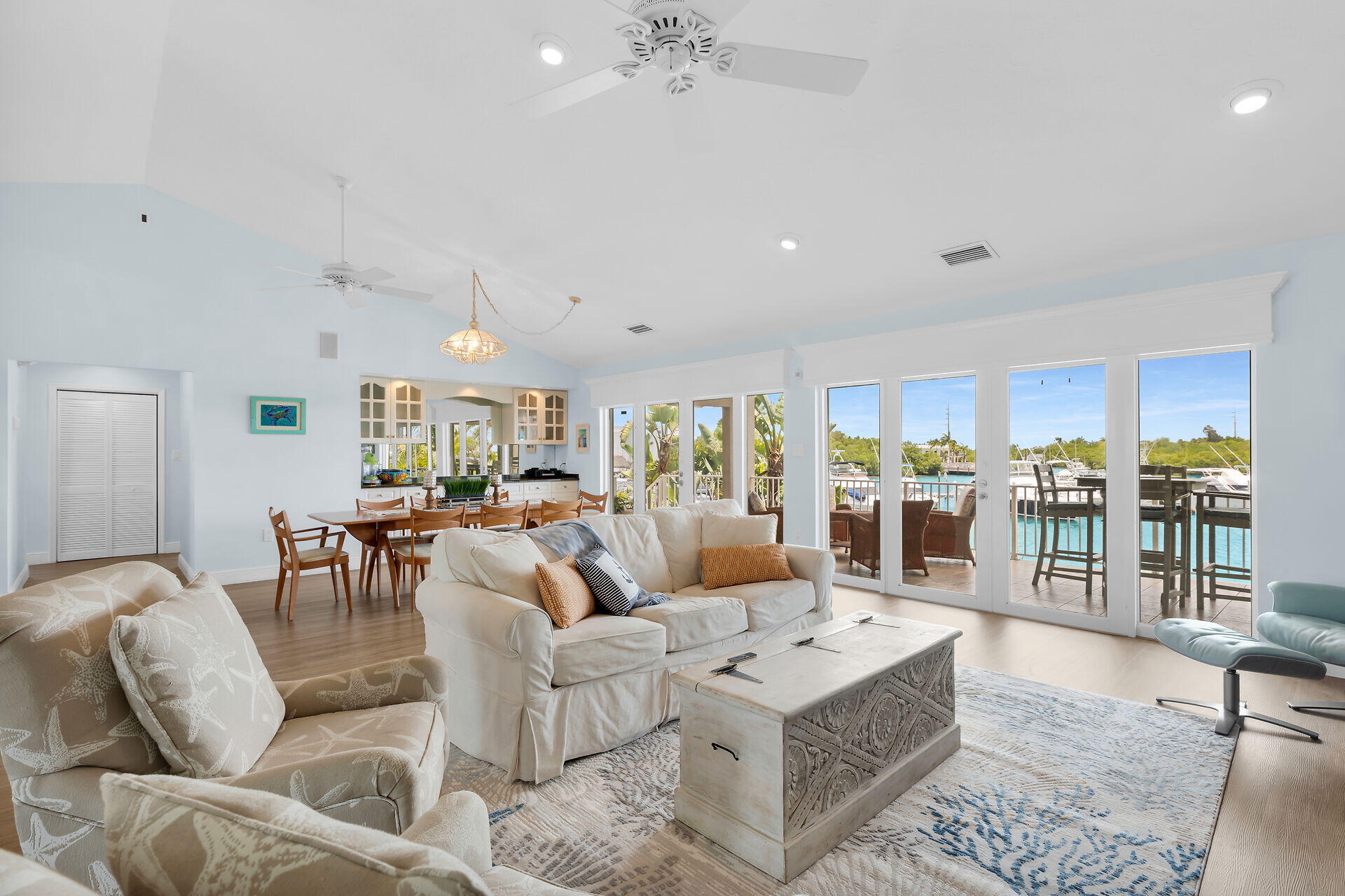 417 122 Street Ocean Property Photo 3