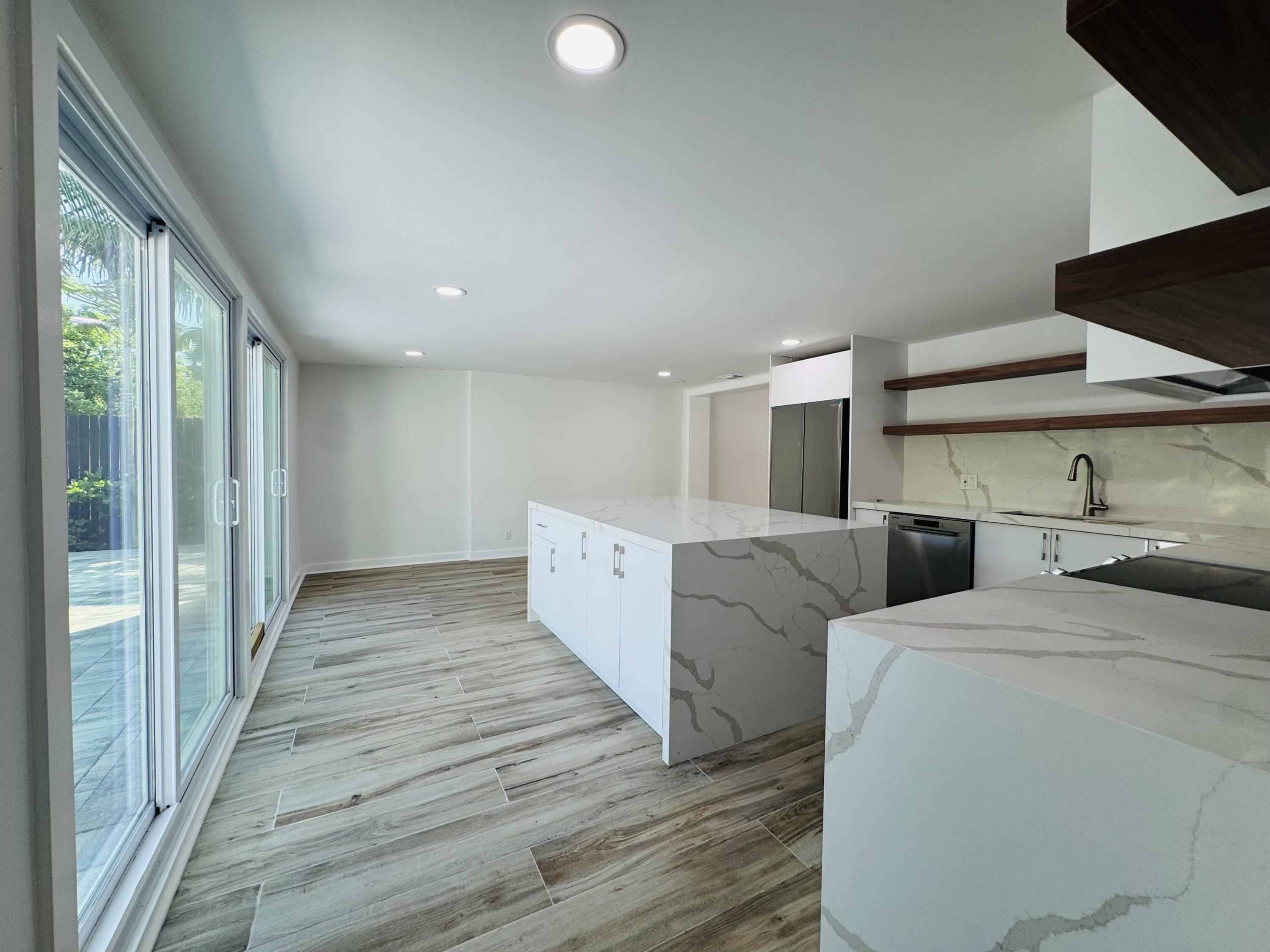 1708 Duncan Street Property Photo 13