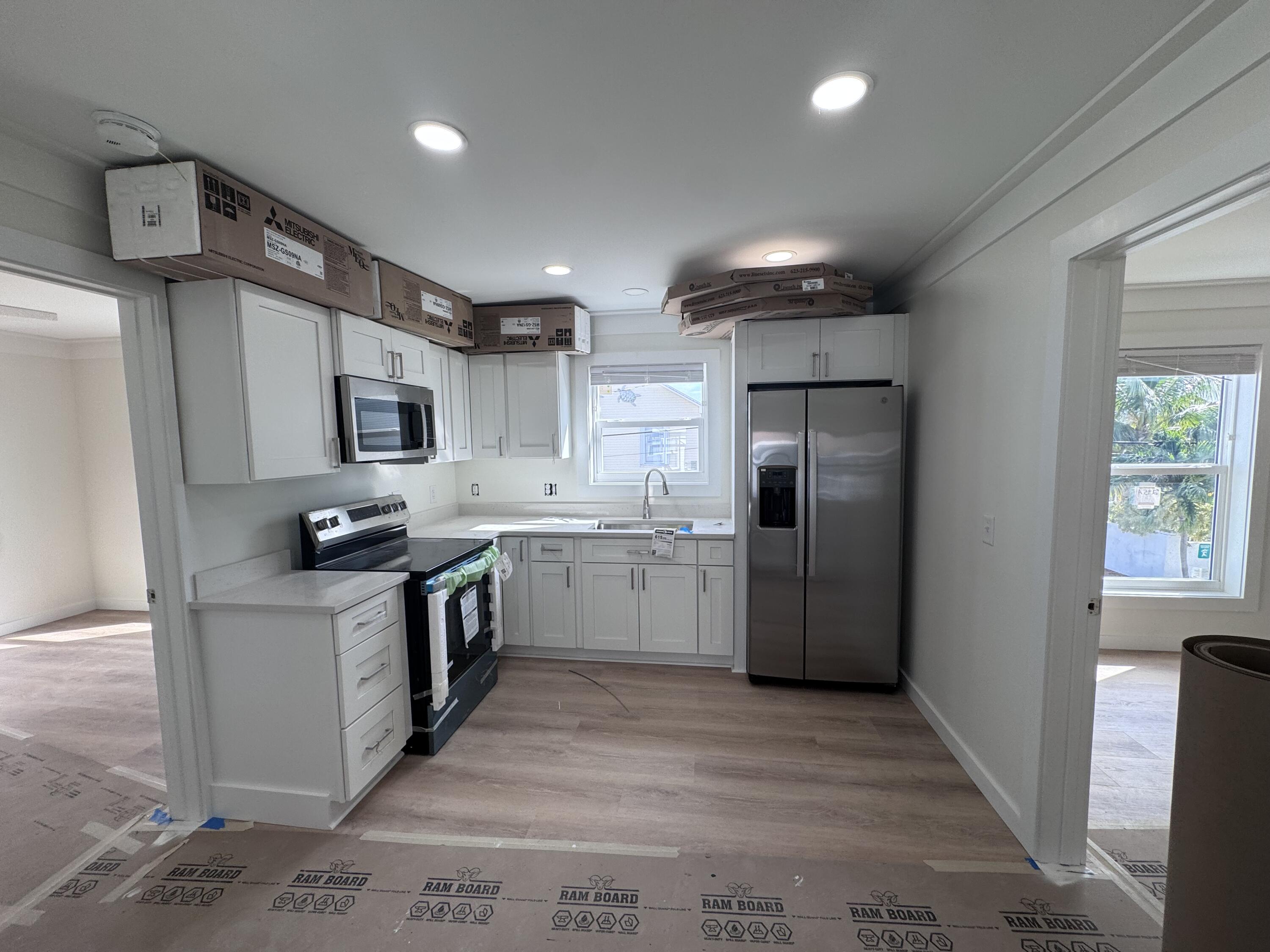 4 Del Mar Boulevard Property Photo 12