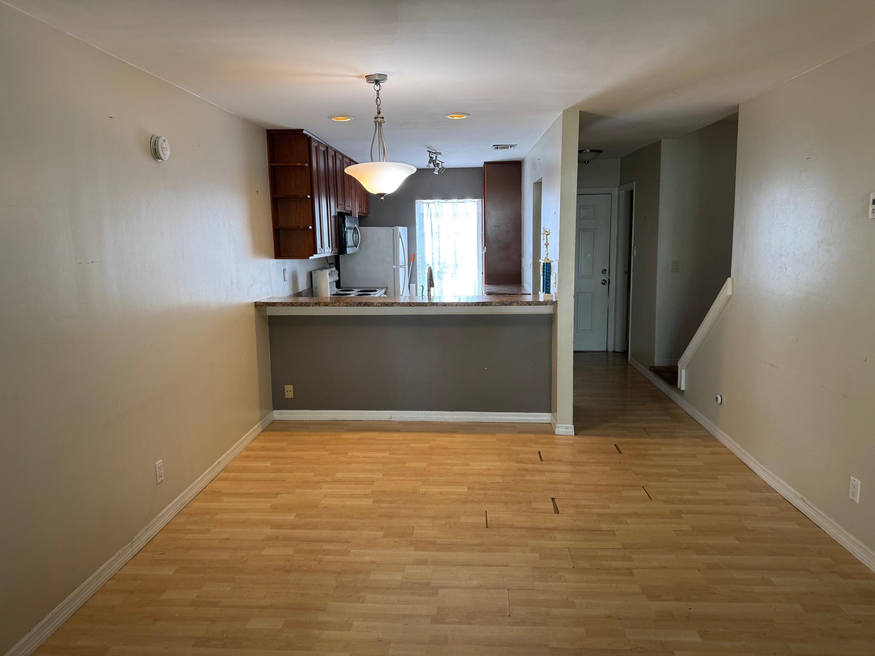 3314 Northside Drive, 46 Property Photo 4