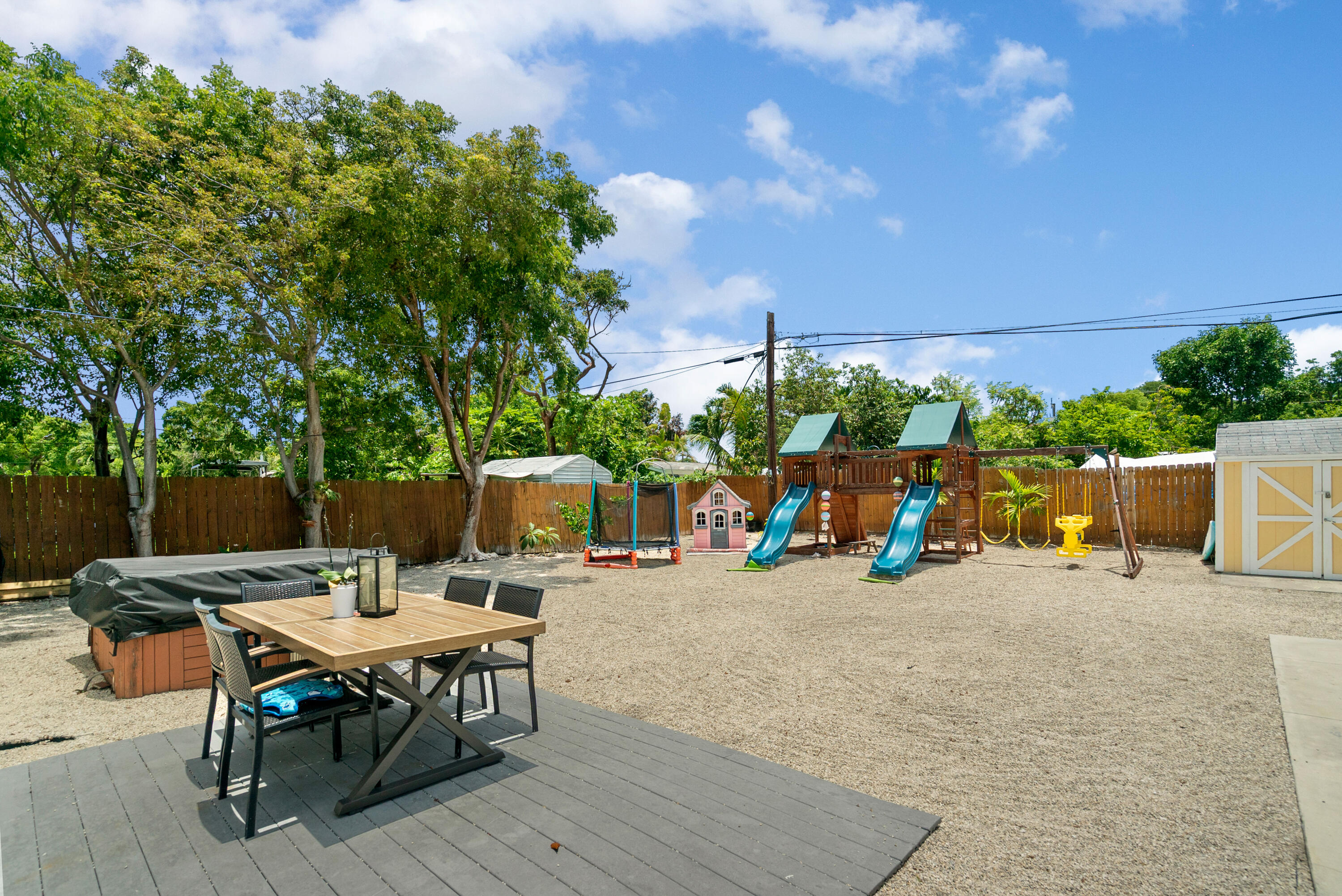 125 Harbor Drive Property Photo 23