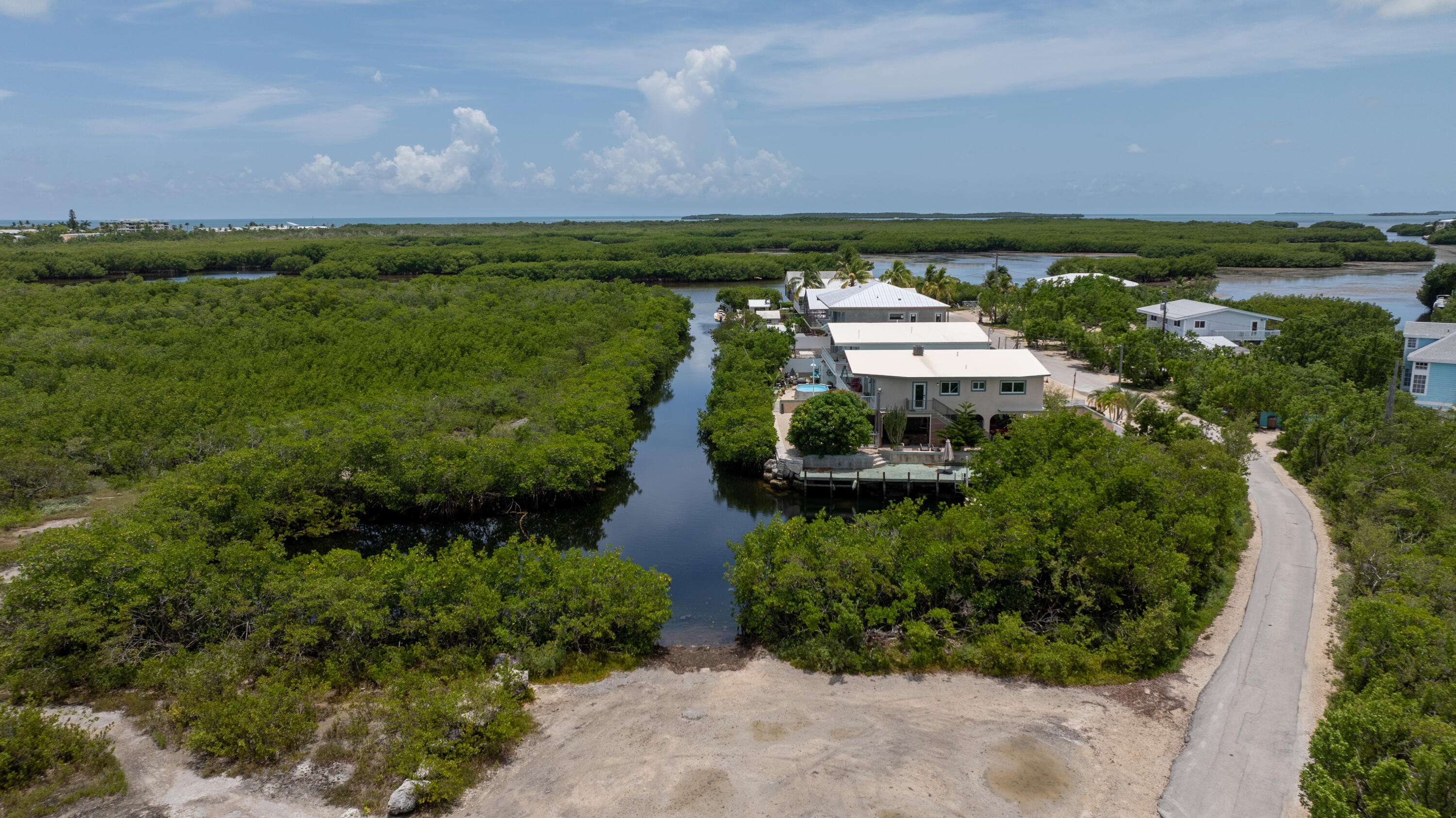 125 Harbor Drive Property Photo 36