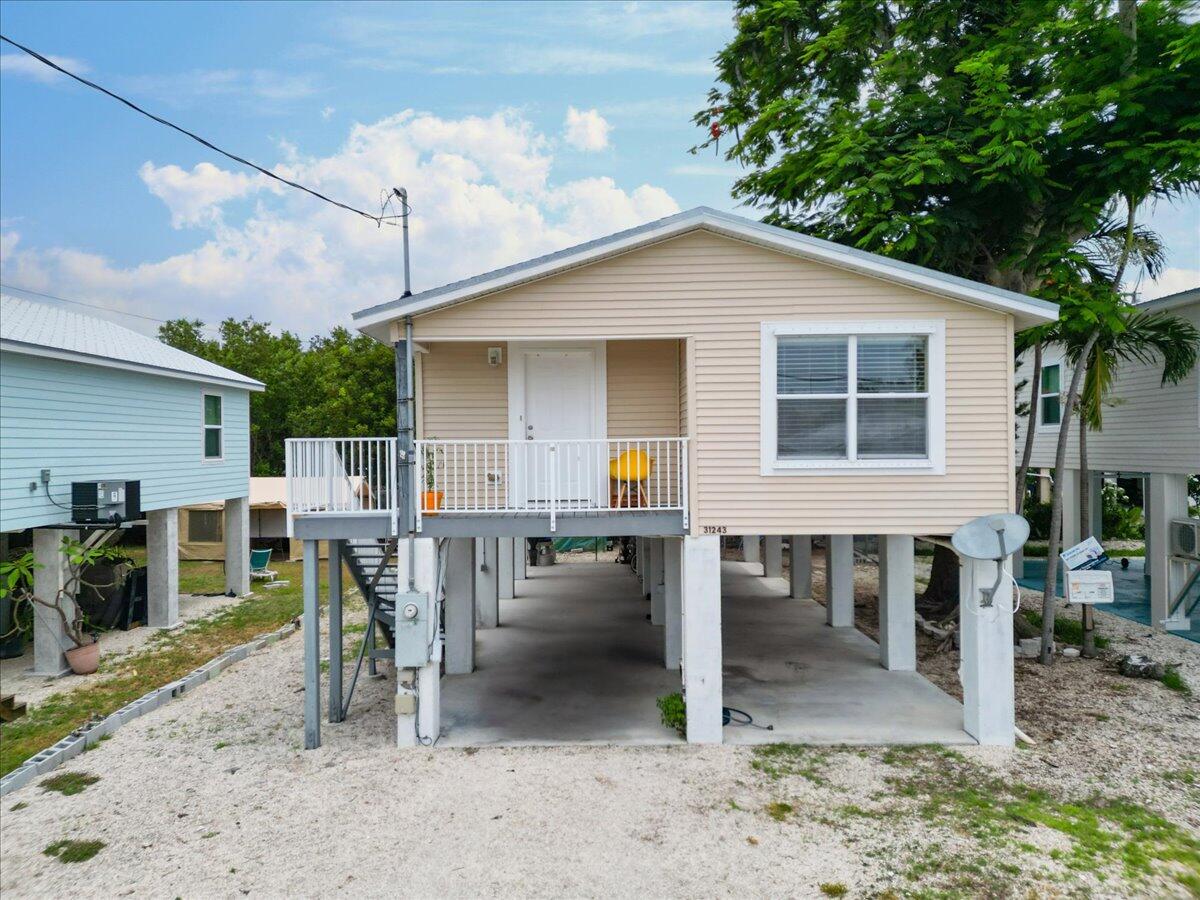 31243 E Avenue Property Photo 1