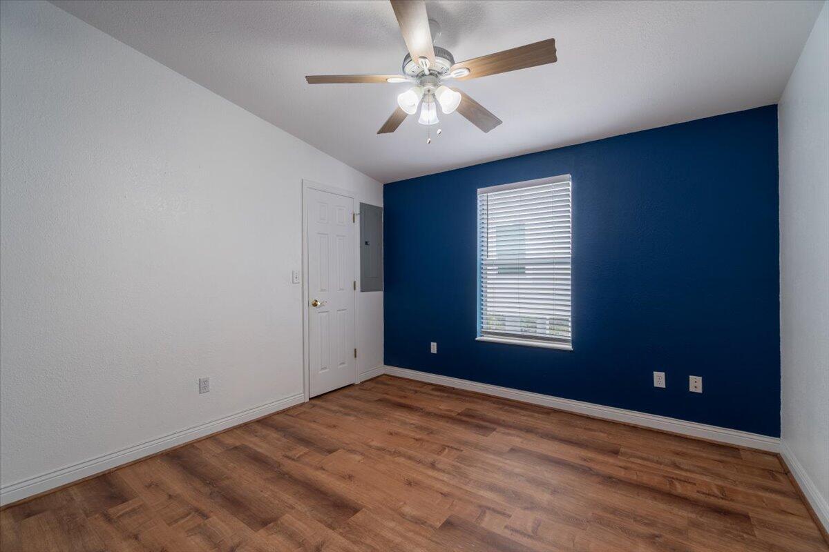 31243 E Avenue Property Photo 12
