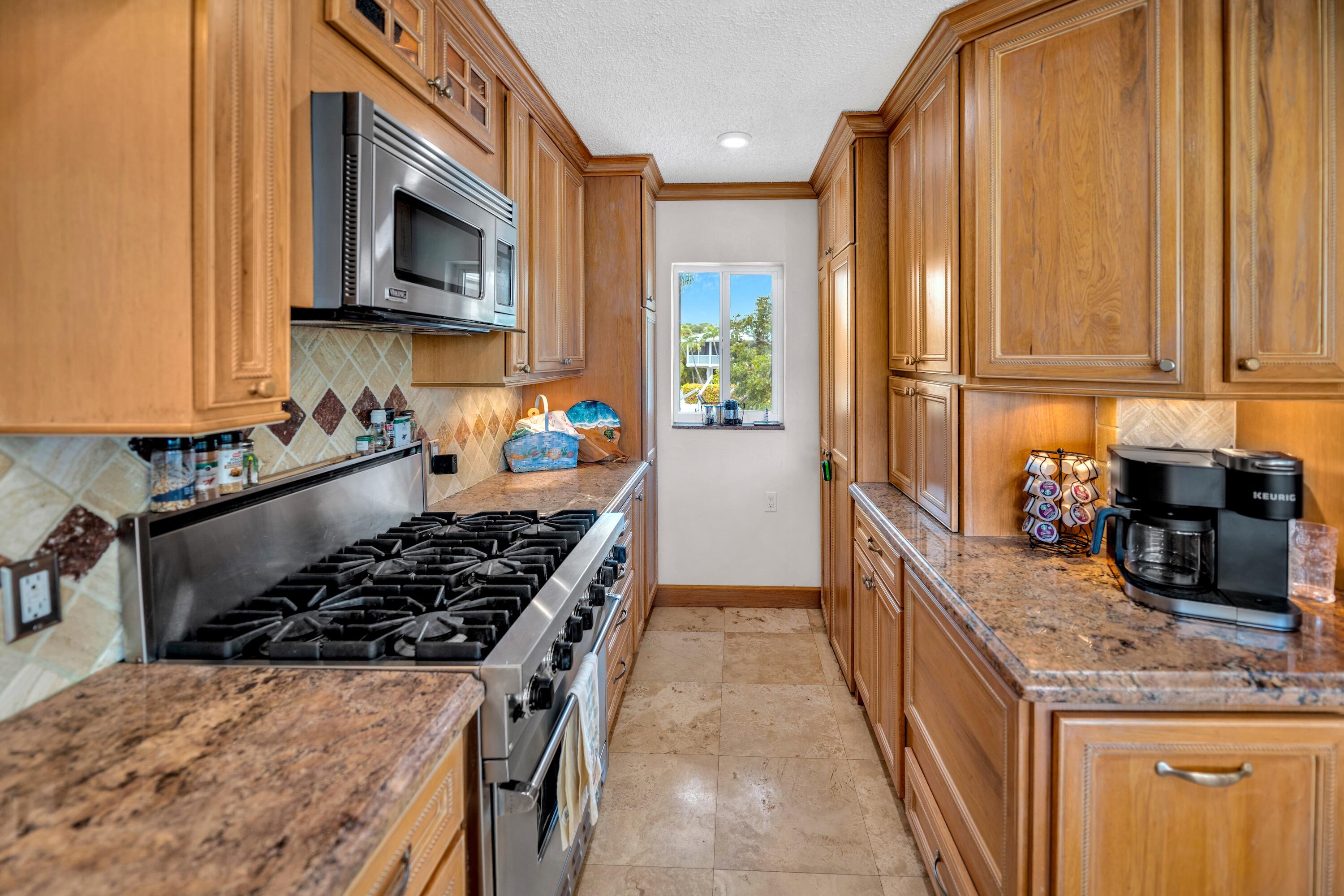 175 Galleon Road Property Photo 7