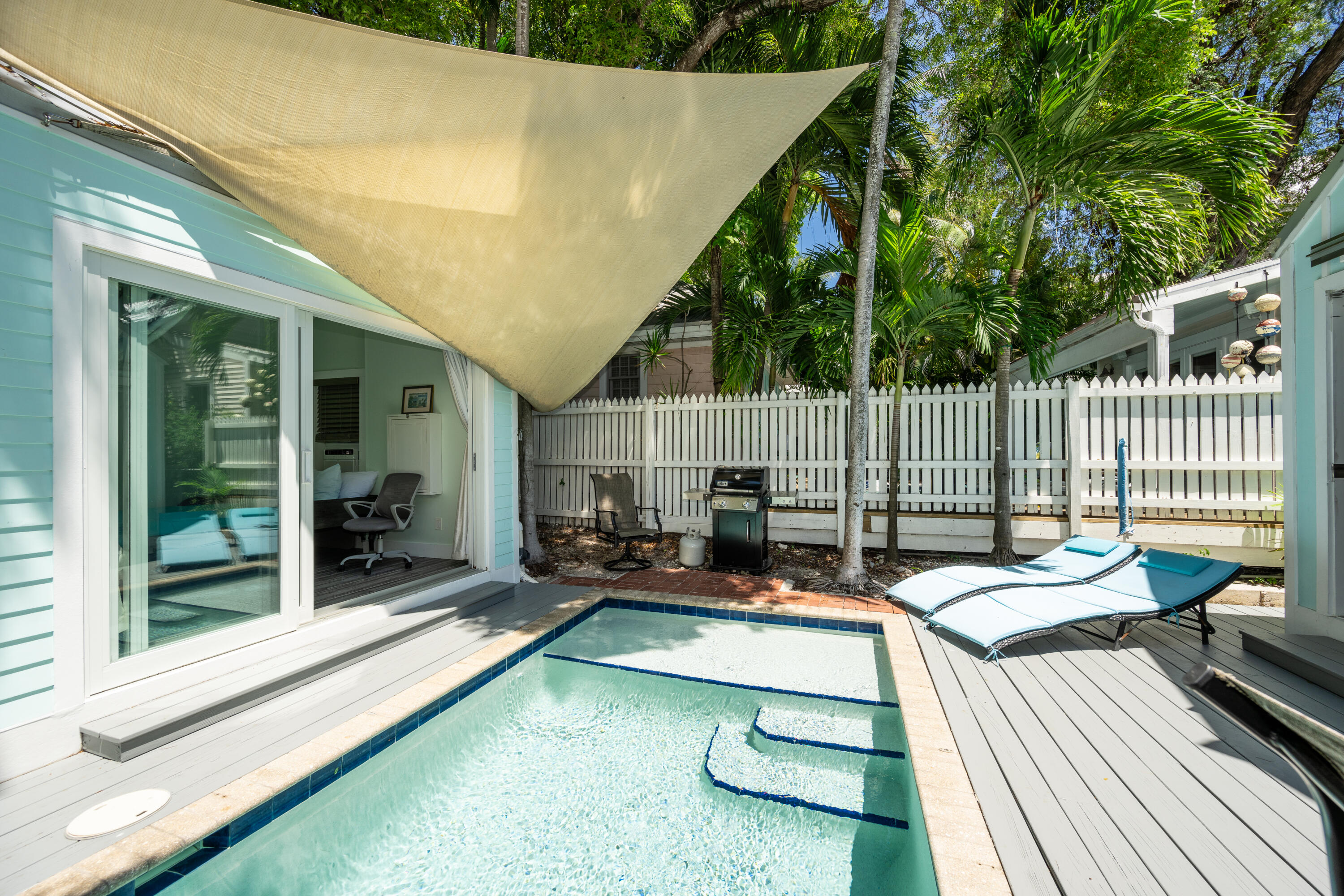 1215 Margaret Street Property Photo 40