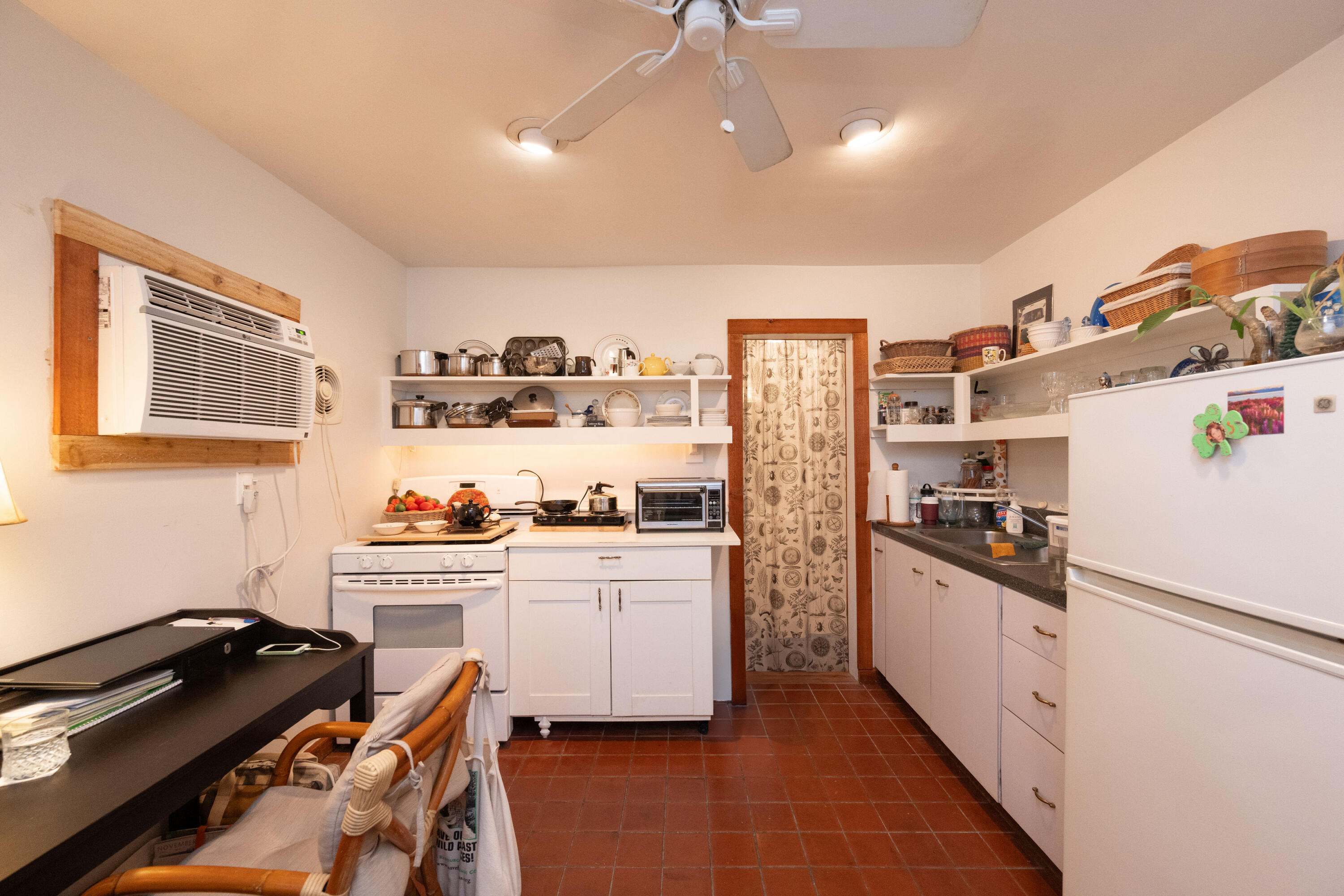 830 Fleming Street Property Photo 31