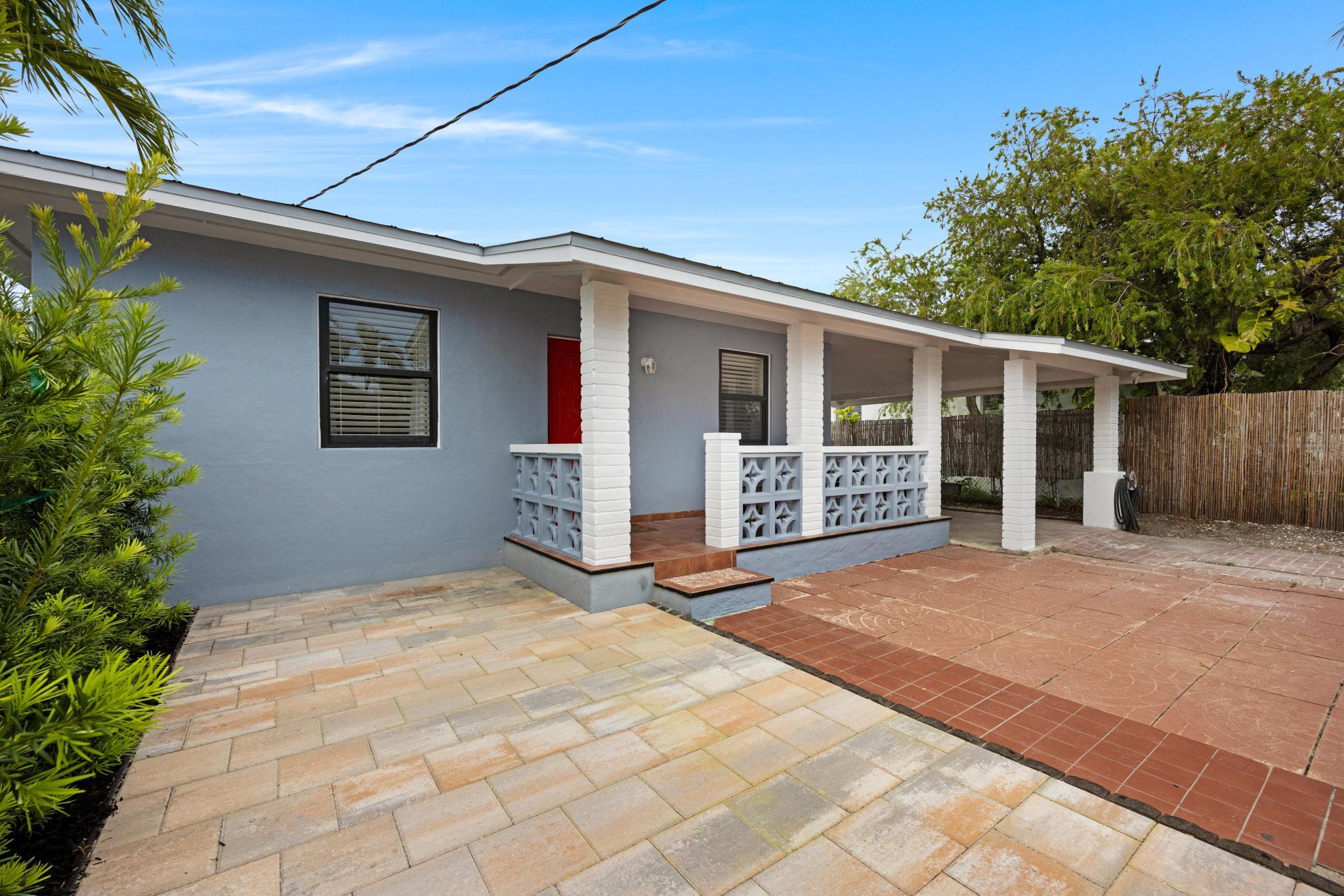 2212 Fogarty Avenue Property Photo 1
