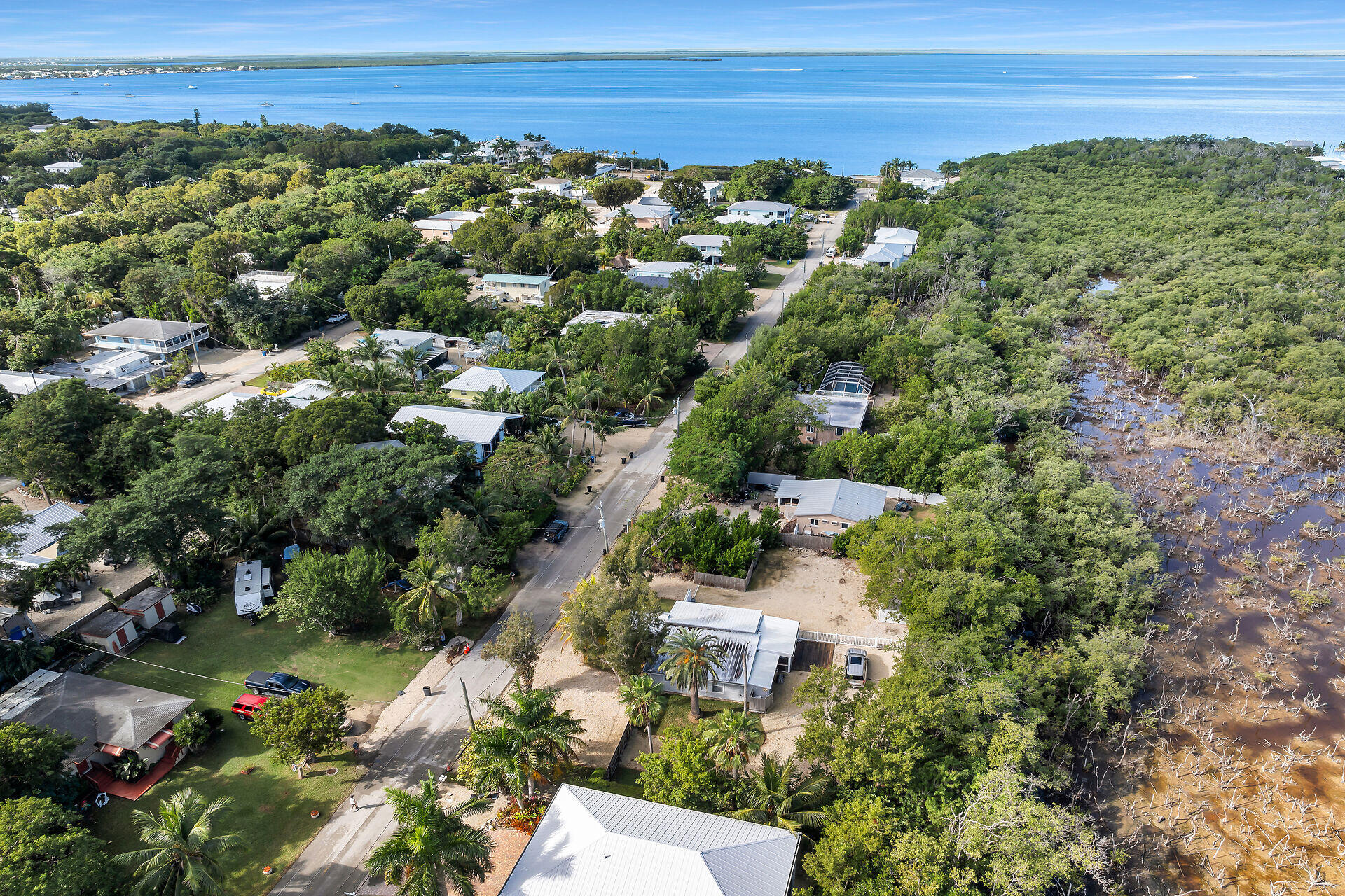 28 Tarpon Avenue Property Photo 5