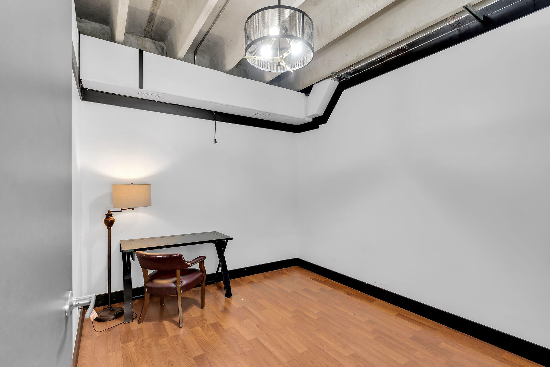 1209 Truman Avenue, 1 Property Photo 15