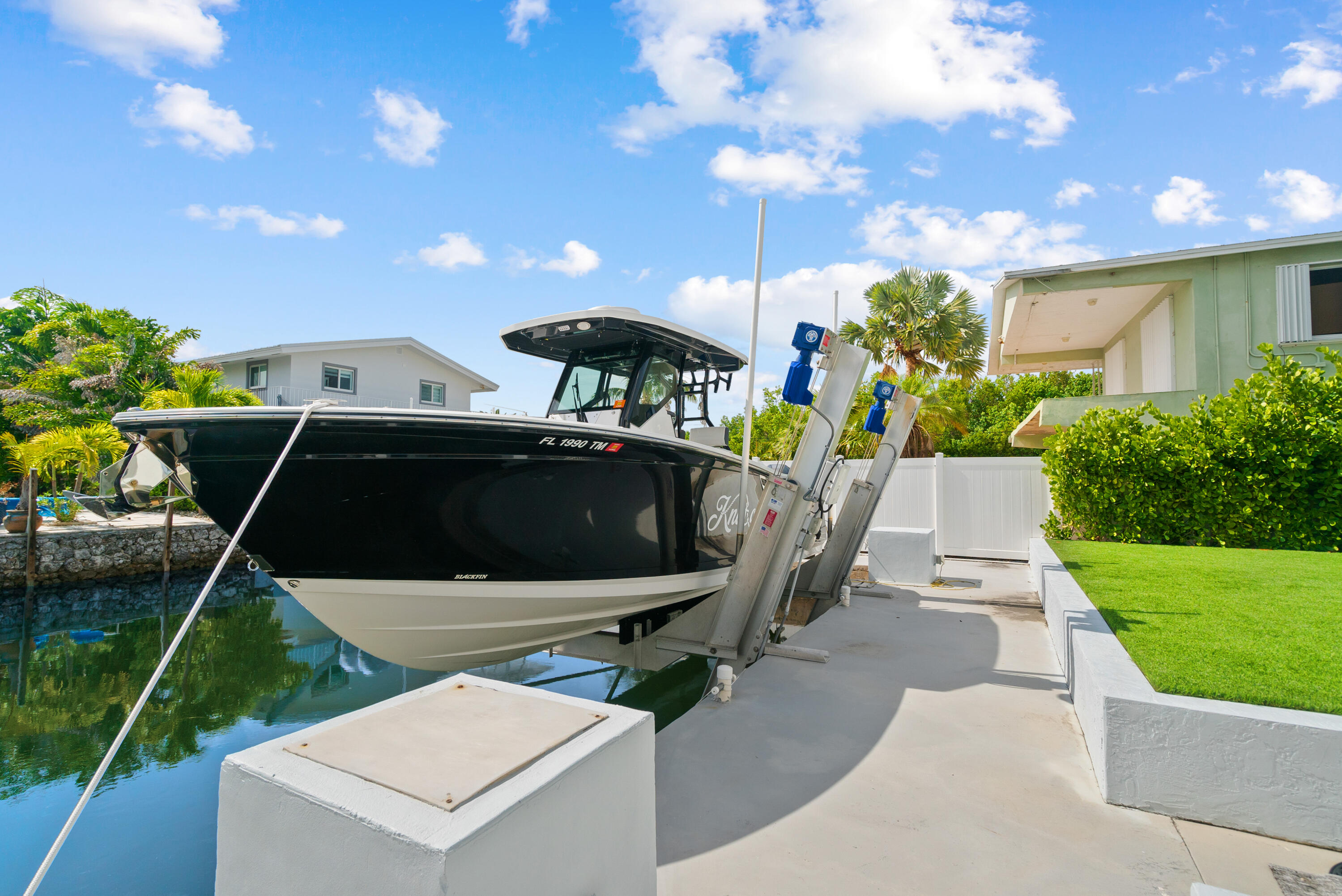 215 Wildwood Circle Property Photo 6