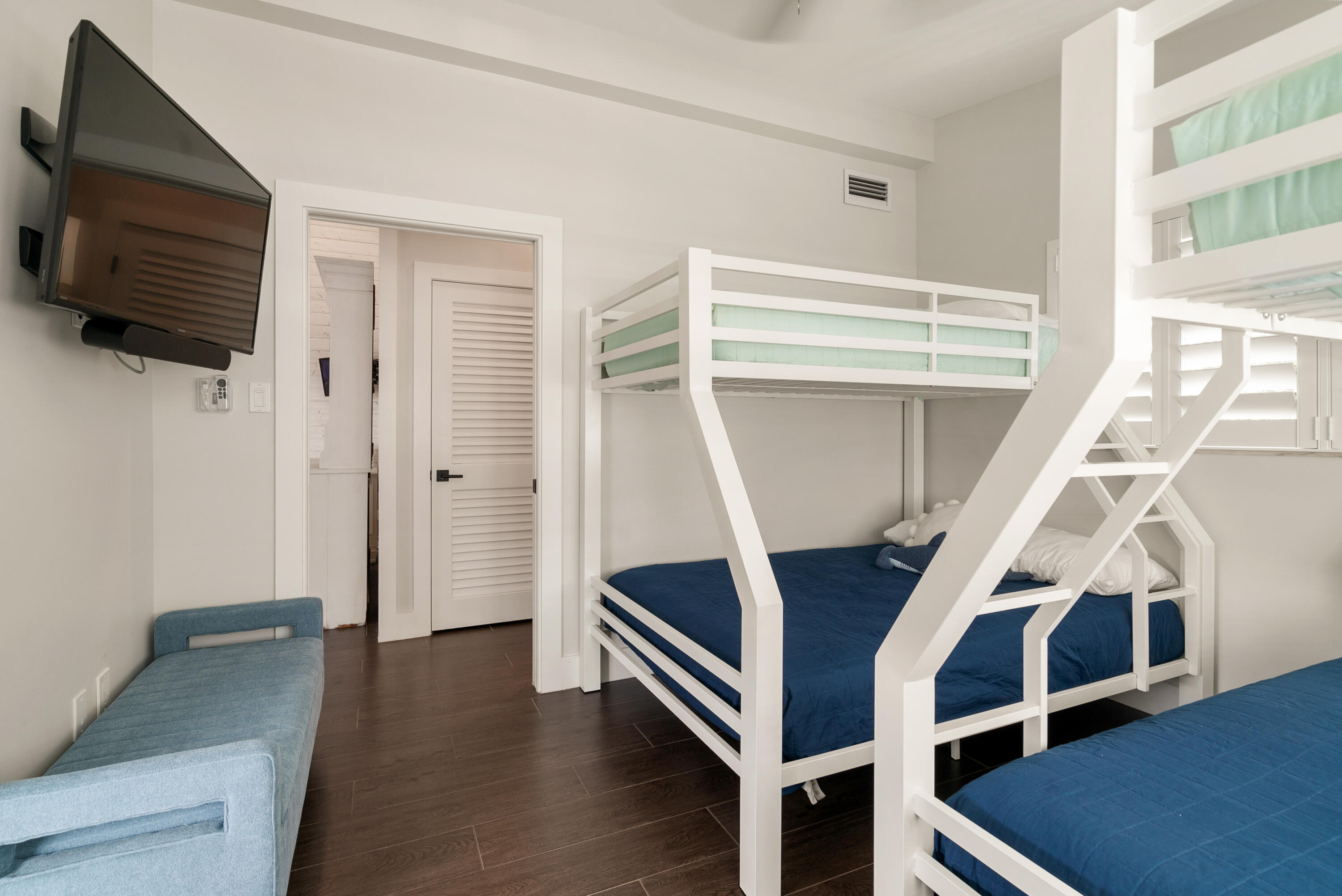 215 Wildwood Circle Property Photo 30