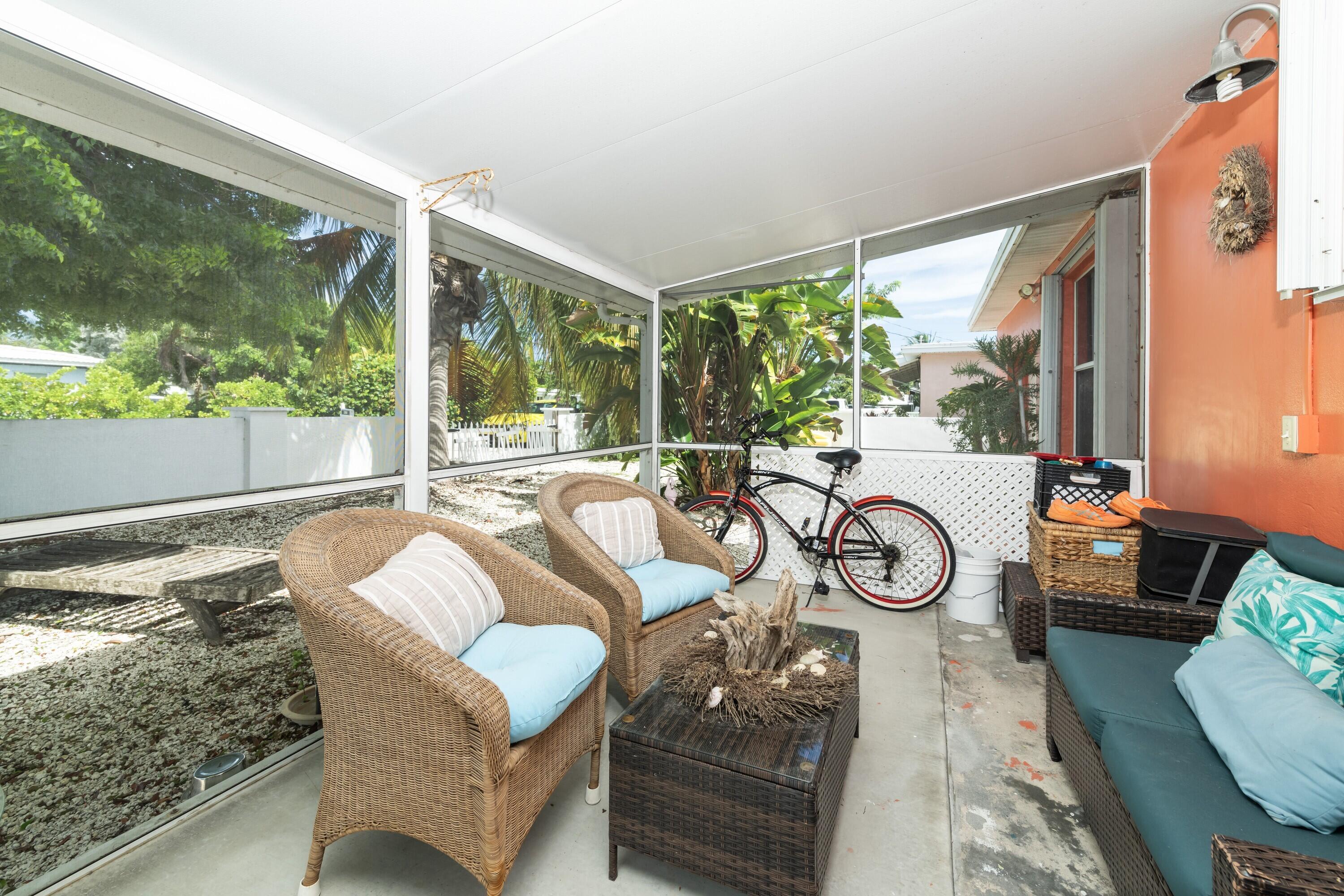 11050 5th Avenue Ocean Property Photo 3