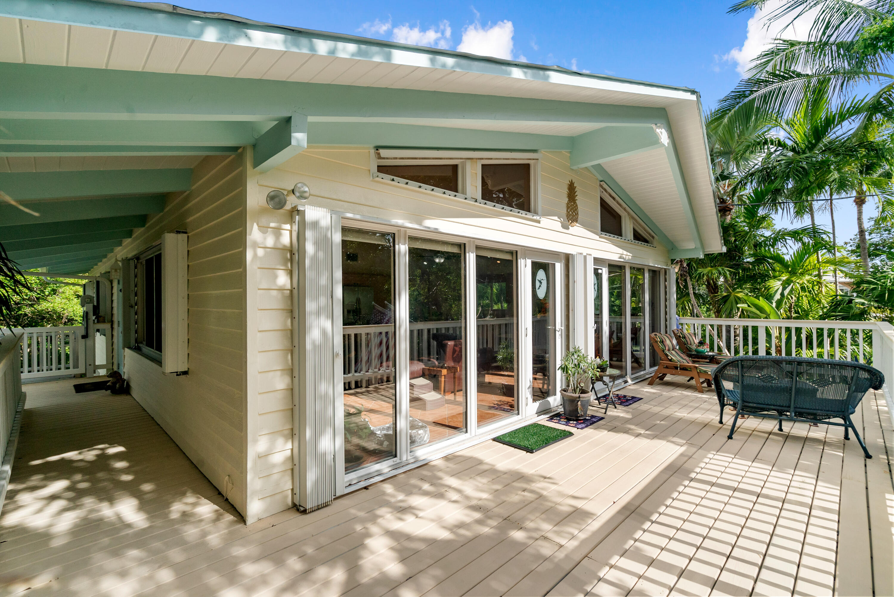 158 Tampa Drive Property Photo 14