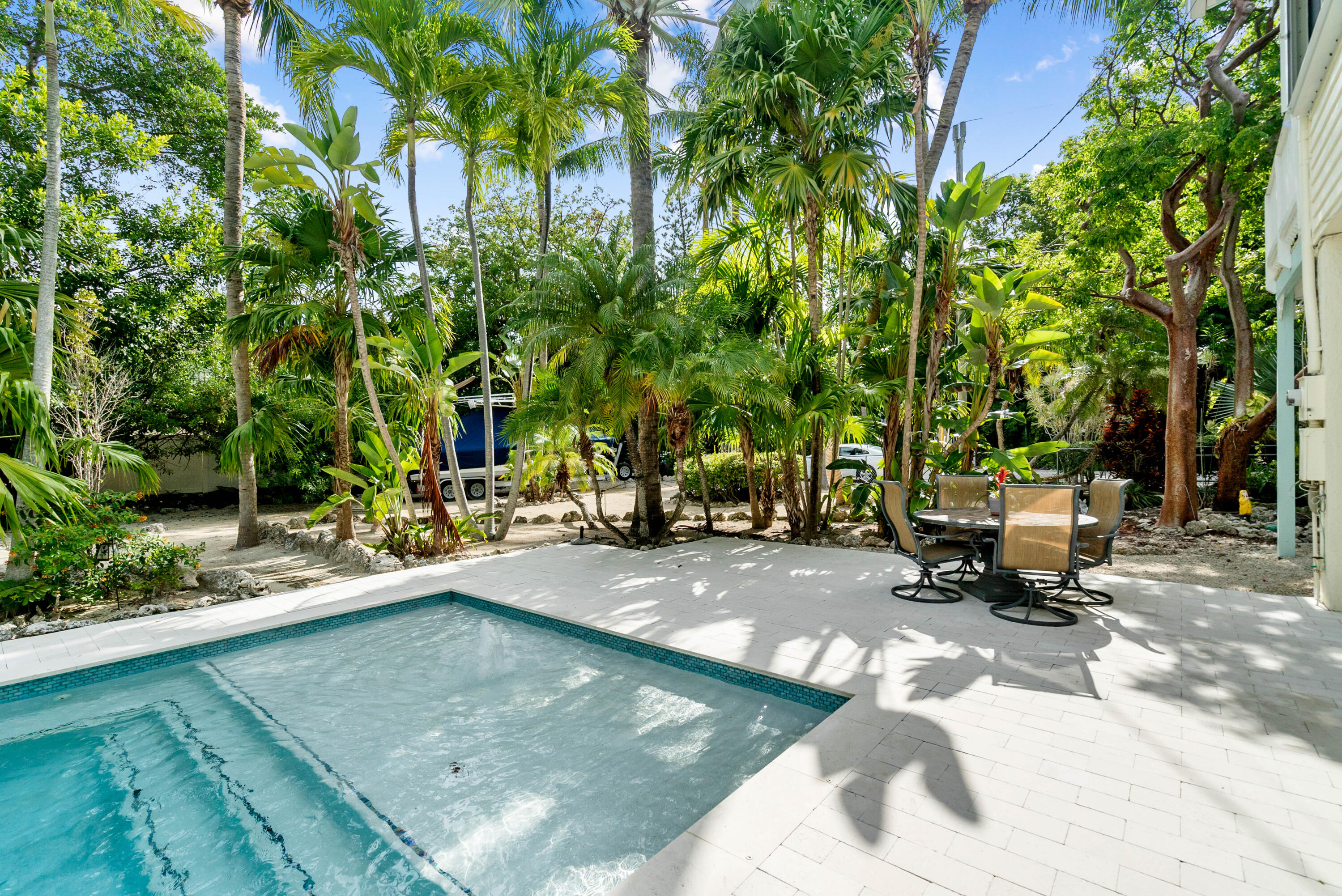 158 Tampa Drive Property Photo 28