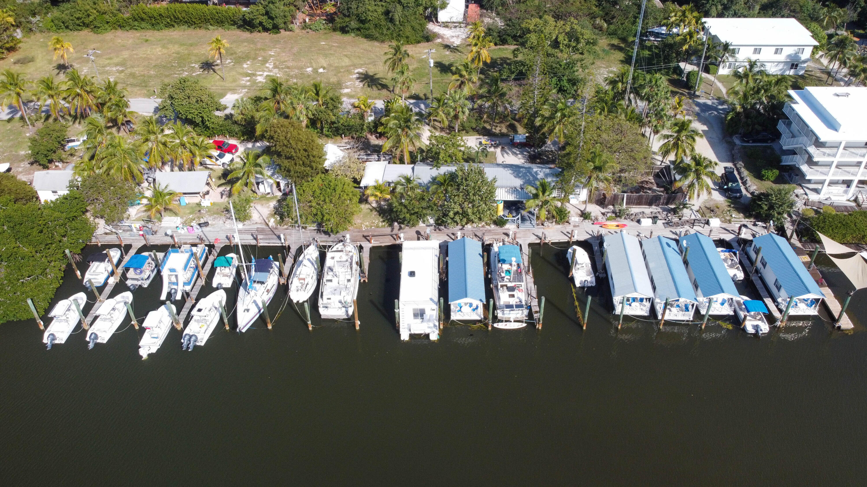 200 Treasure Harbor Drive Property Photo 11