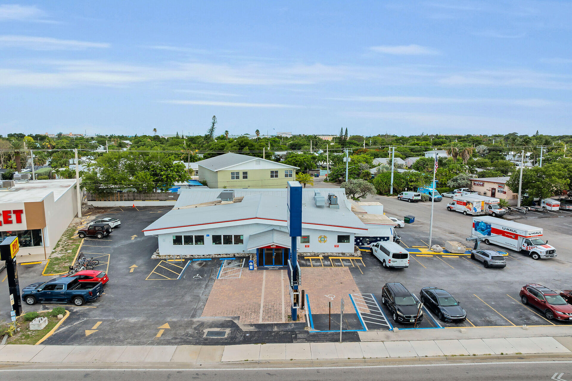 2200 N Roosevelt Boulevard Property Photo 11