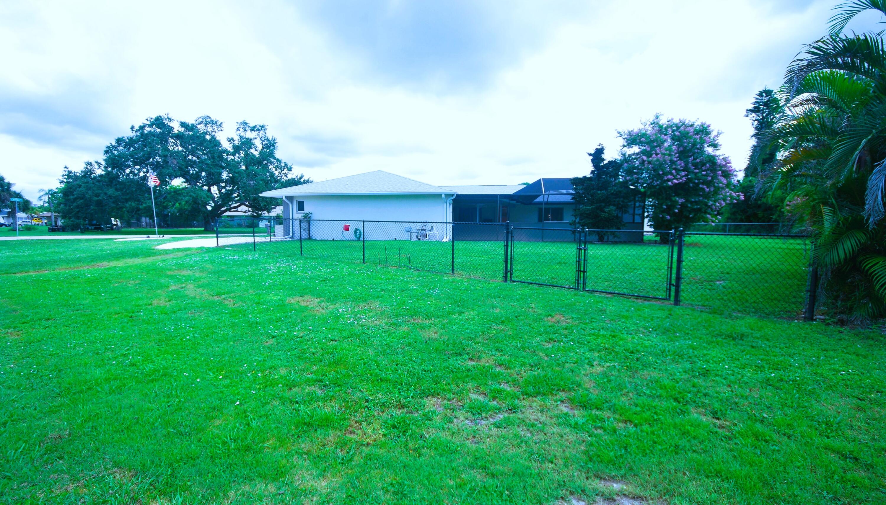2140 Carnac Street Property Photo 17